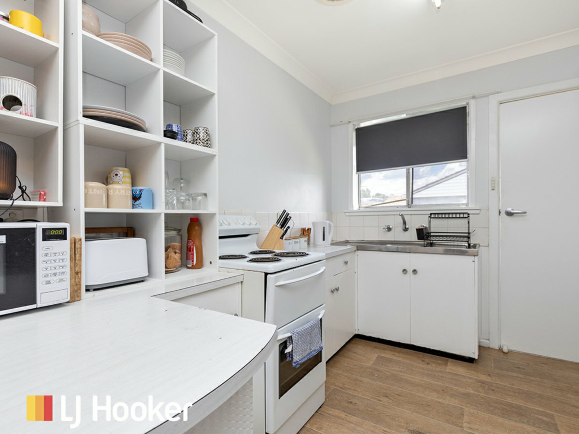 2/575 Armidale Road — photo 12 of 15