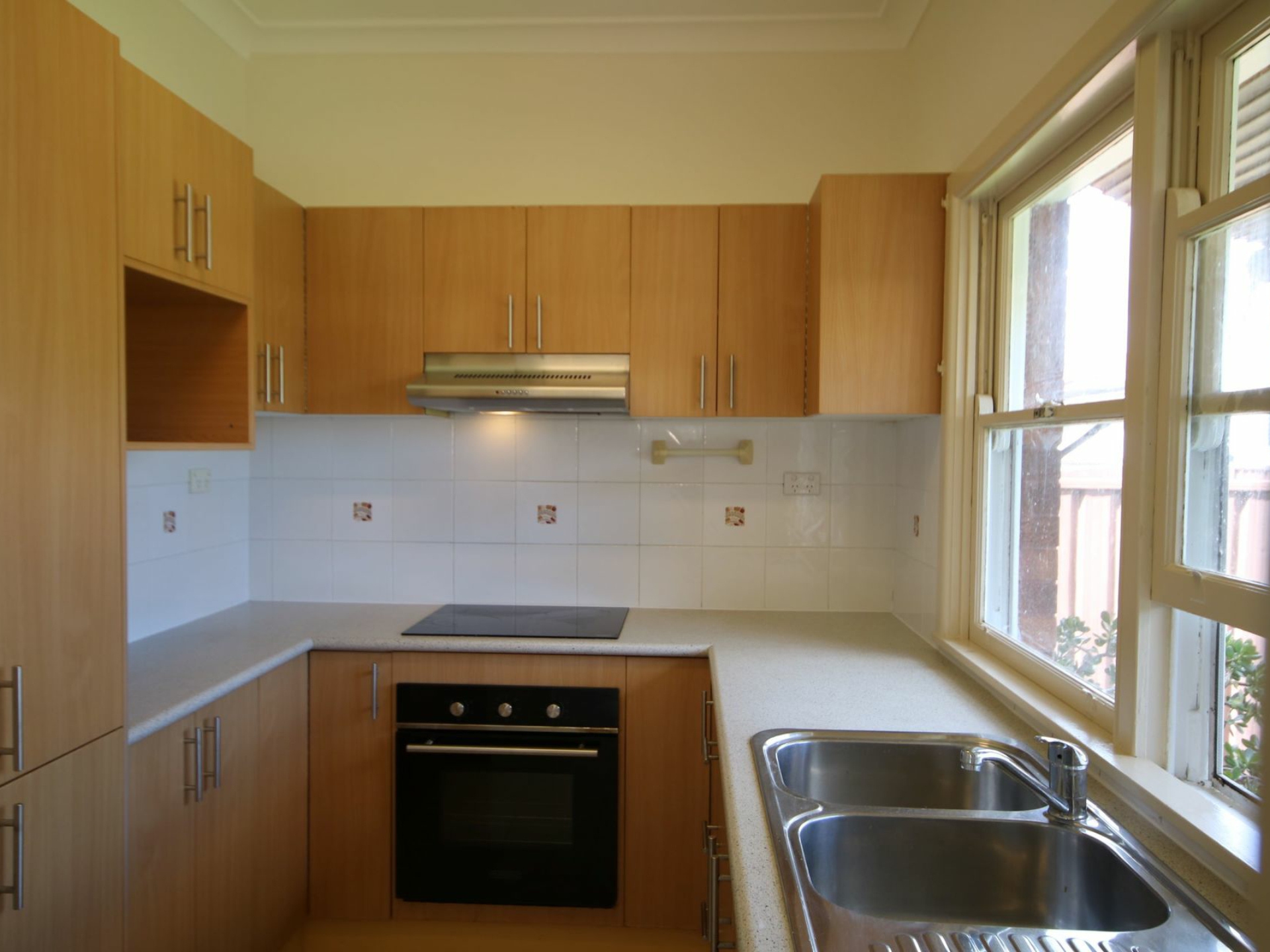 36 Albury Street, YAGOONA