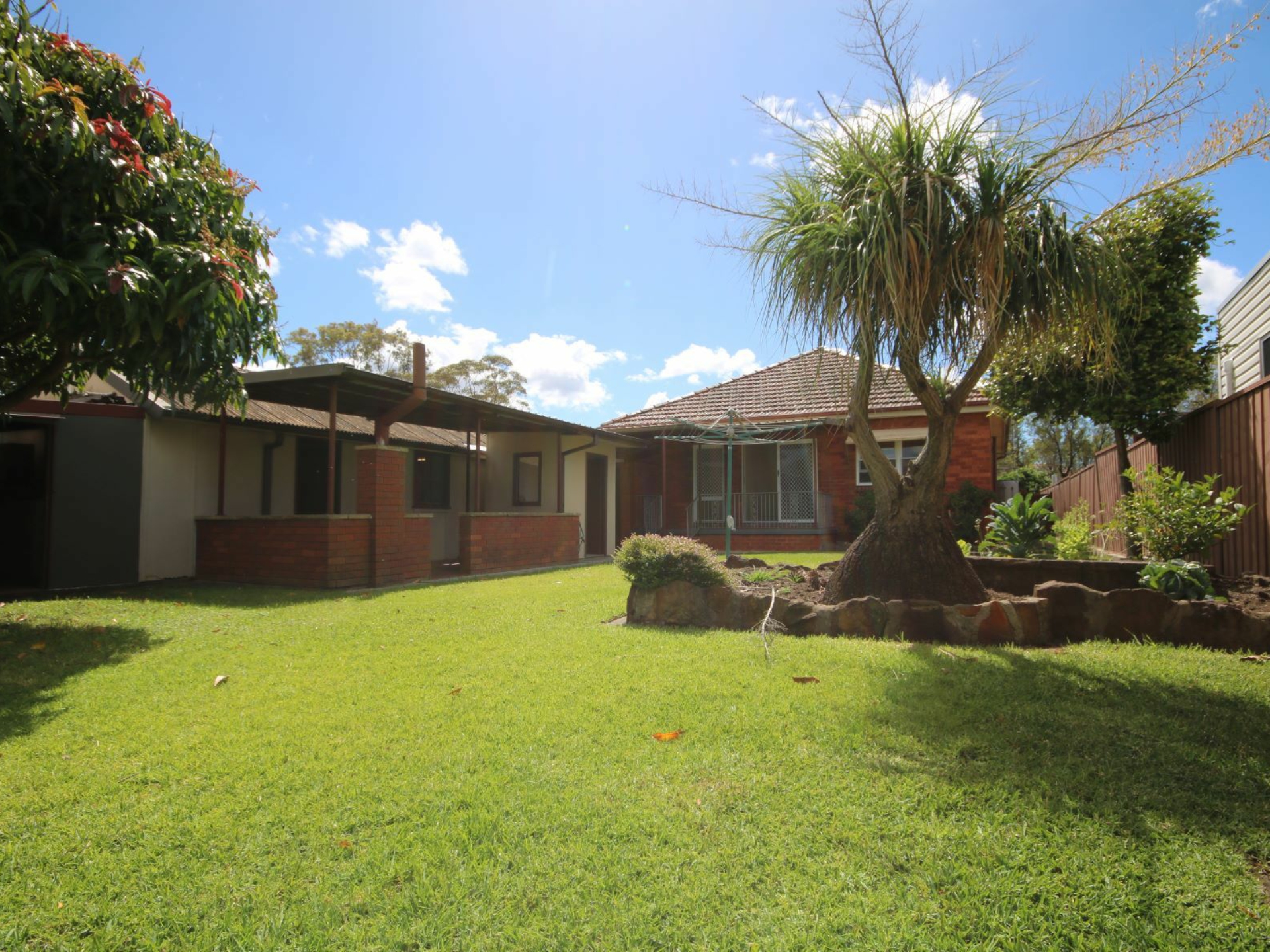 36 Albury Street, YAGOONA