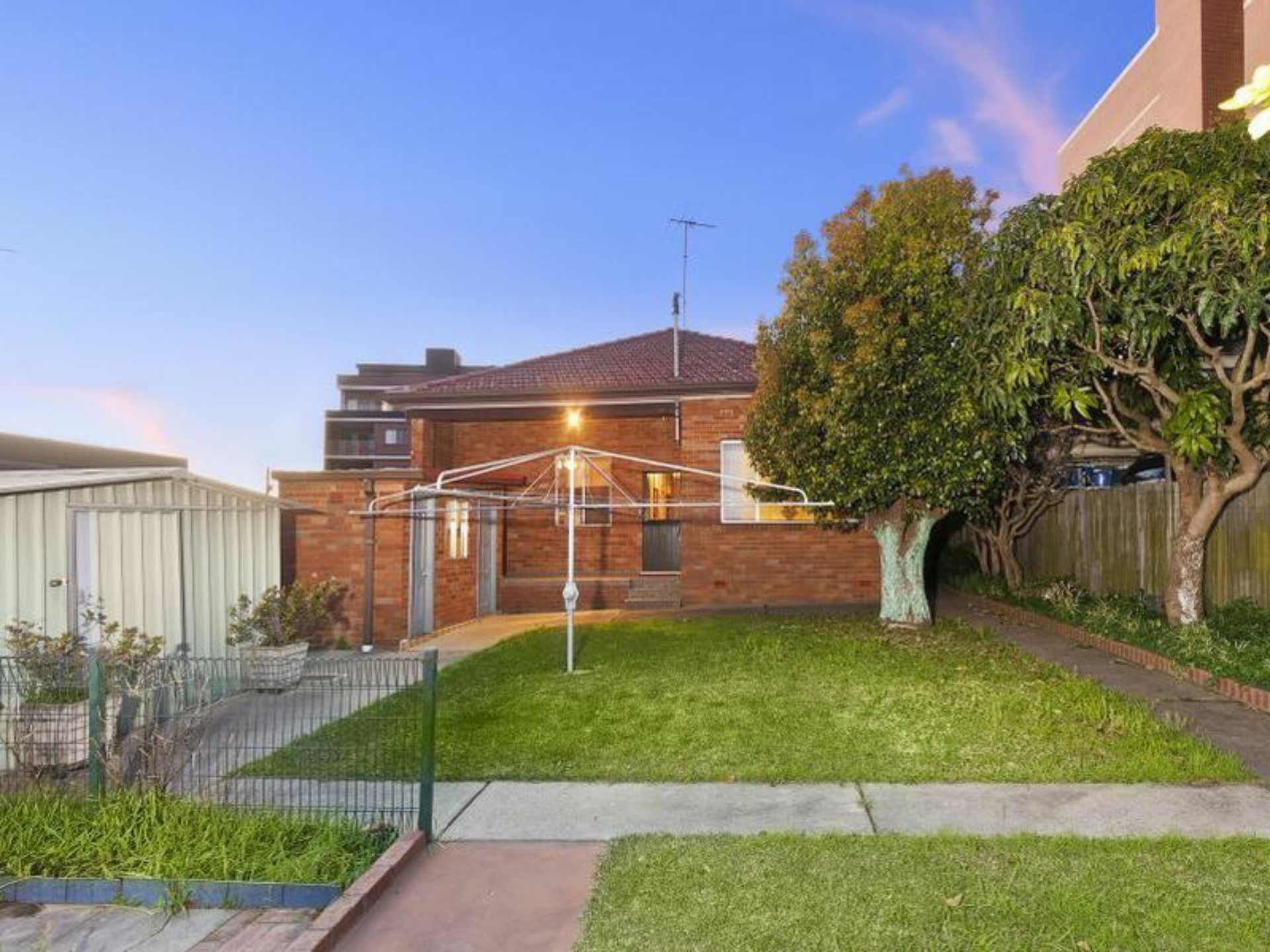 248 Wardell Road, MARRICKVILLE