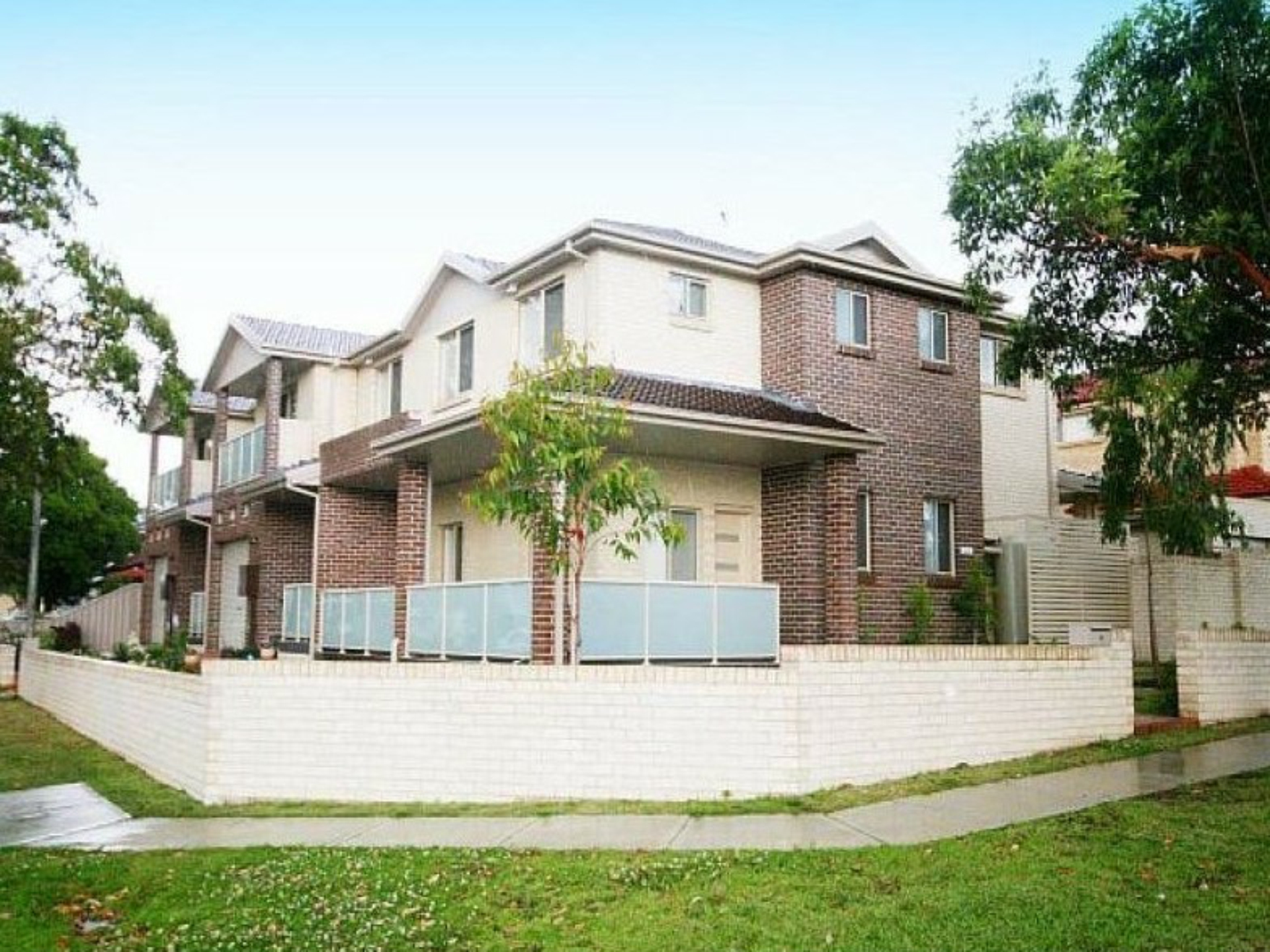 51 Tompson Road, PANANIA
