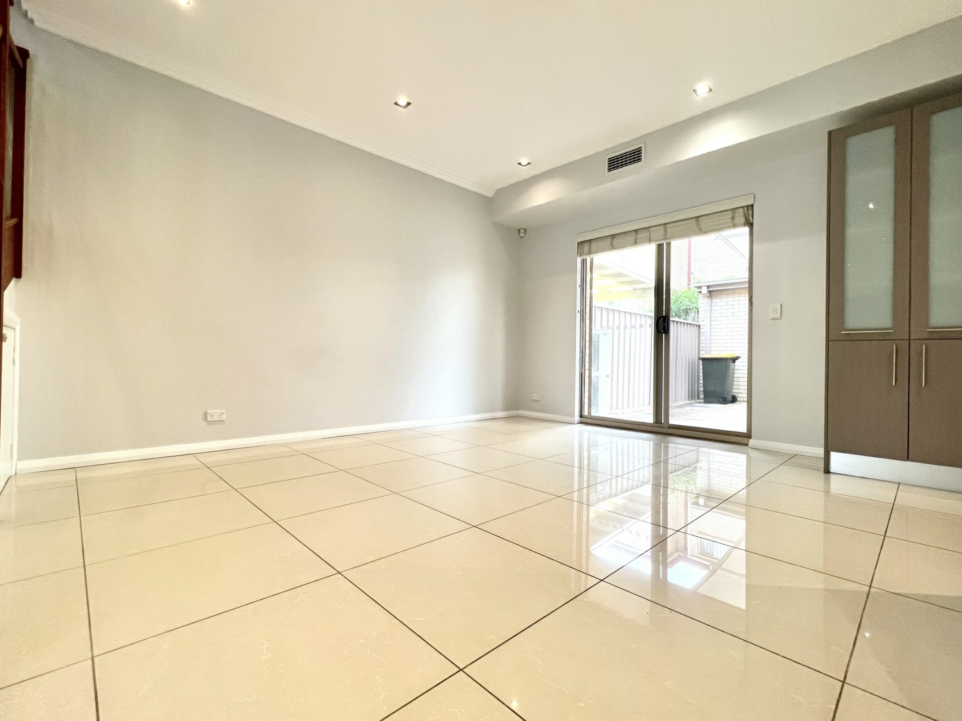 51 Tompson Road, PANANIA