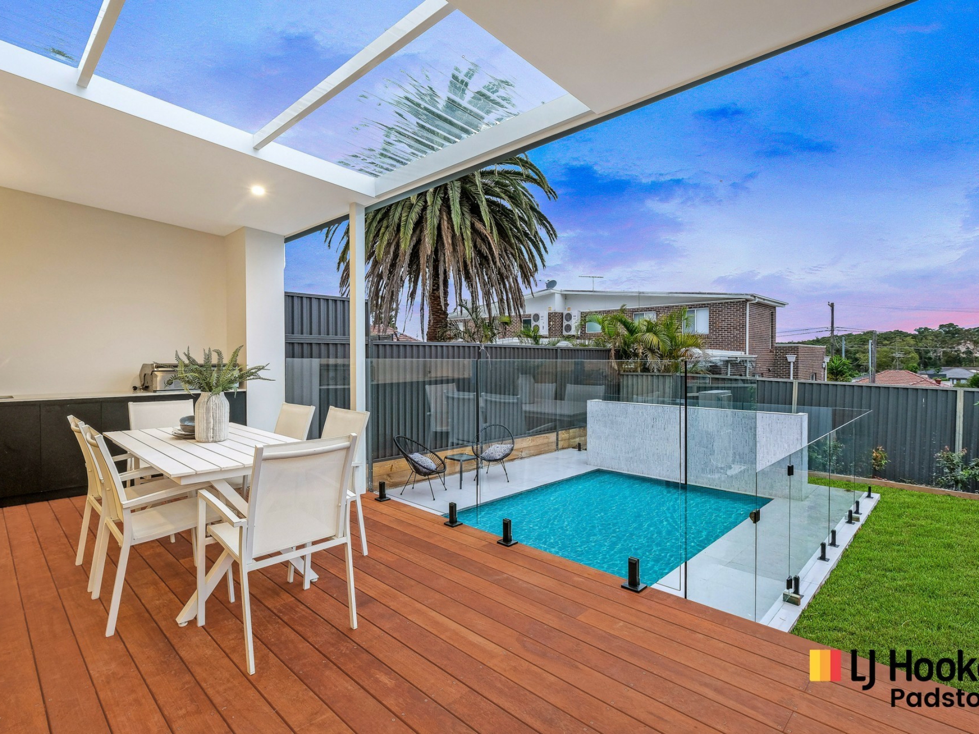 6A Kathleen Parade, Picnic Point