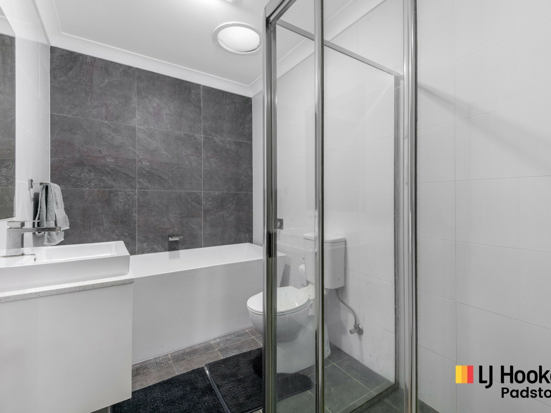 24 McEvoy Road, PADSTOW