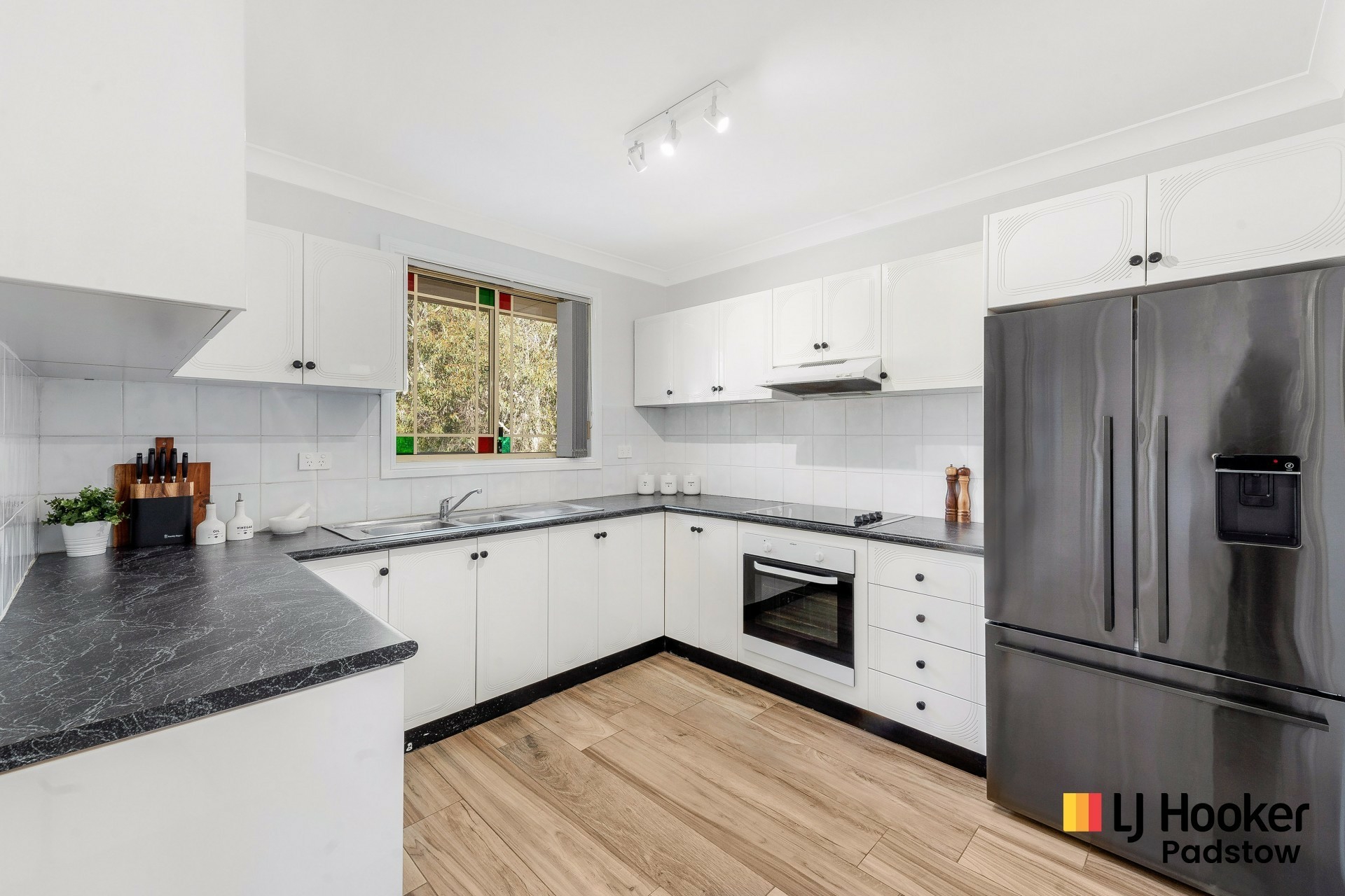 4/23 Parkview Avenue, PICNIC POINT