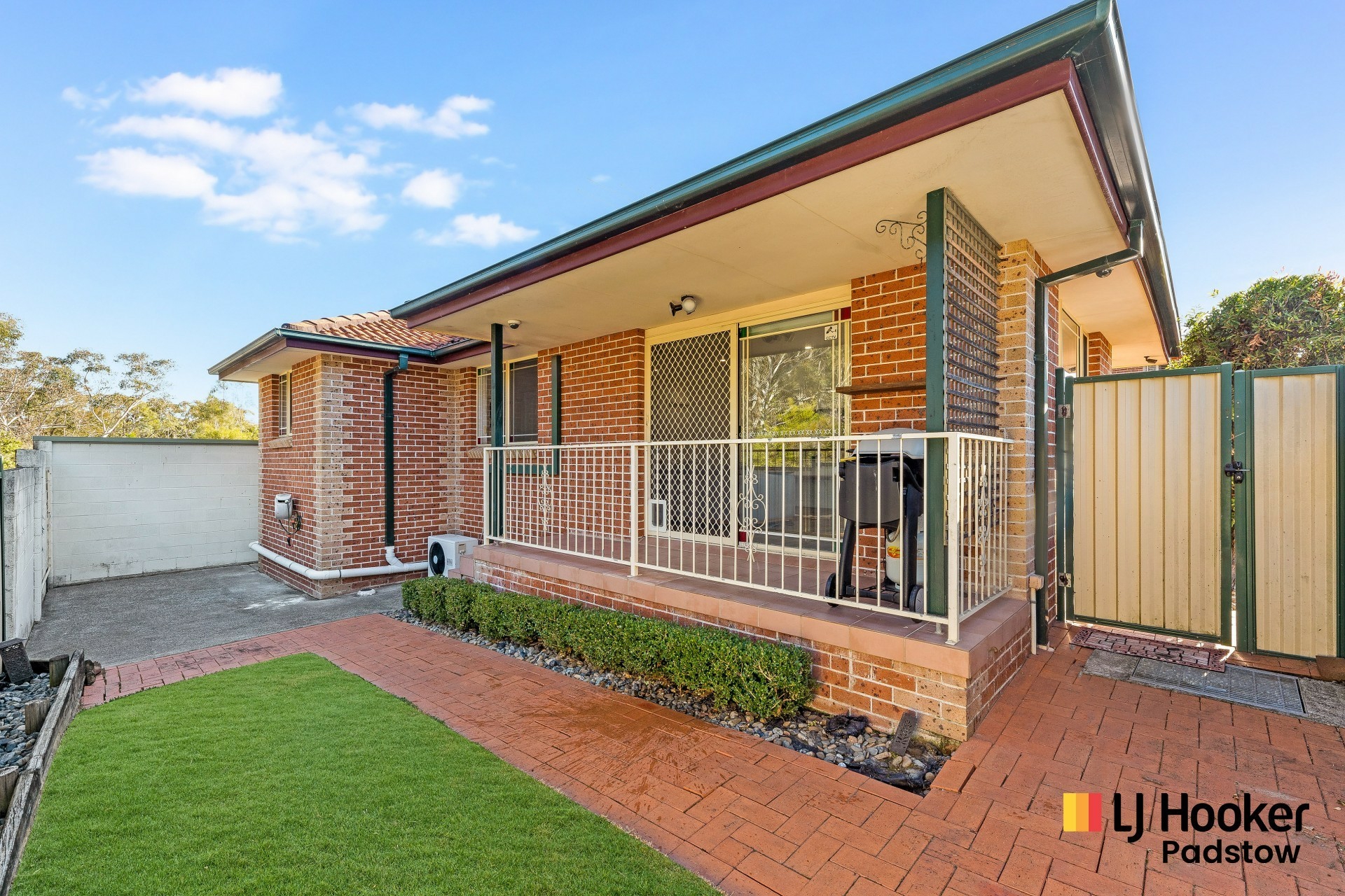4/23 Parkview Avenue, PICNIC POINT