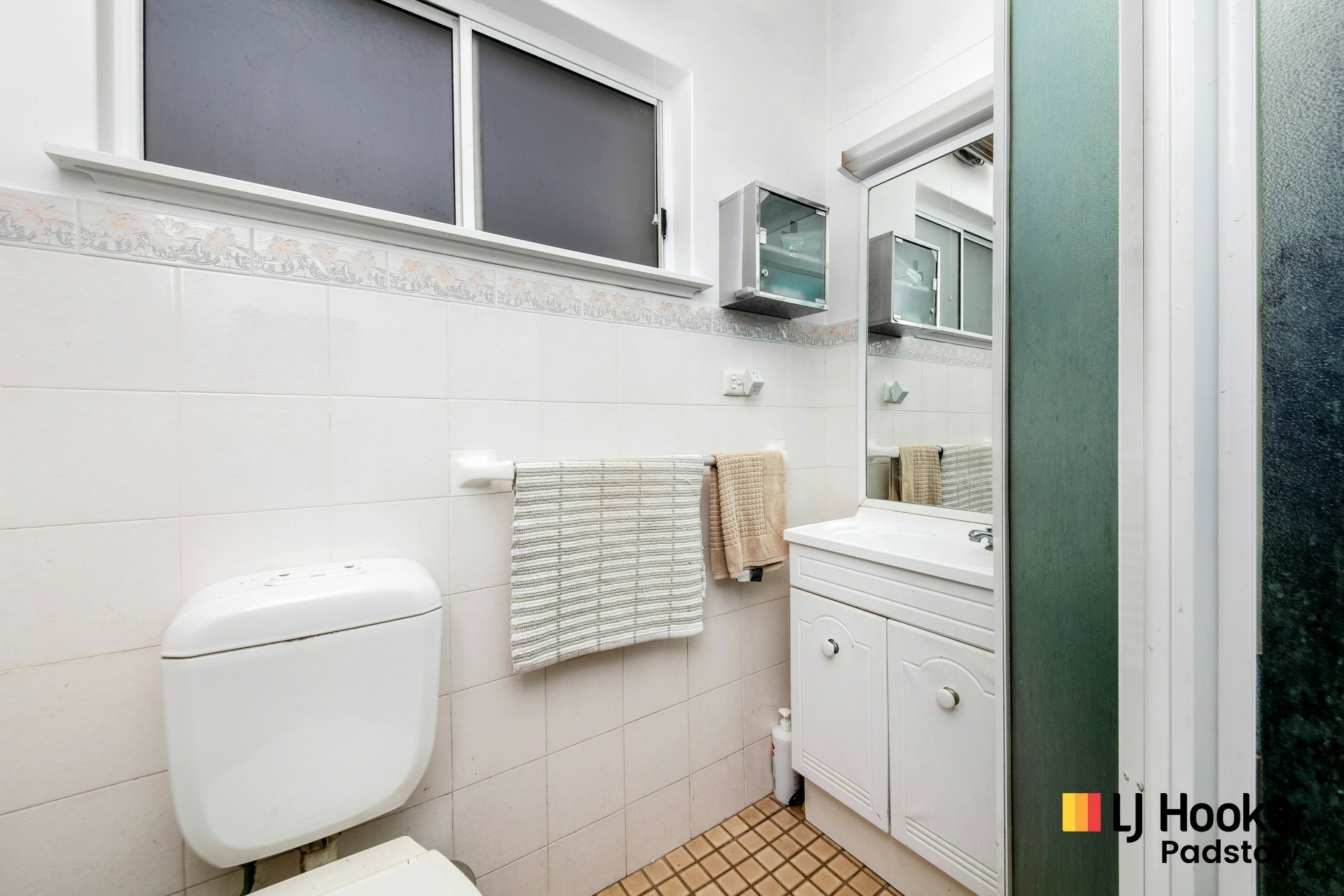 98 Faraday Road, PADSTOW