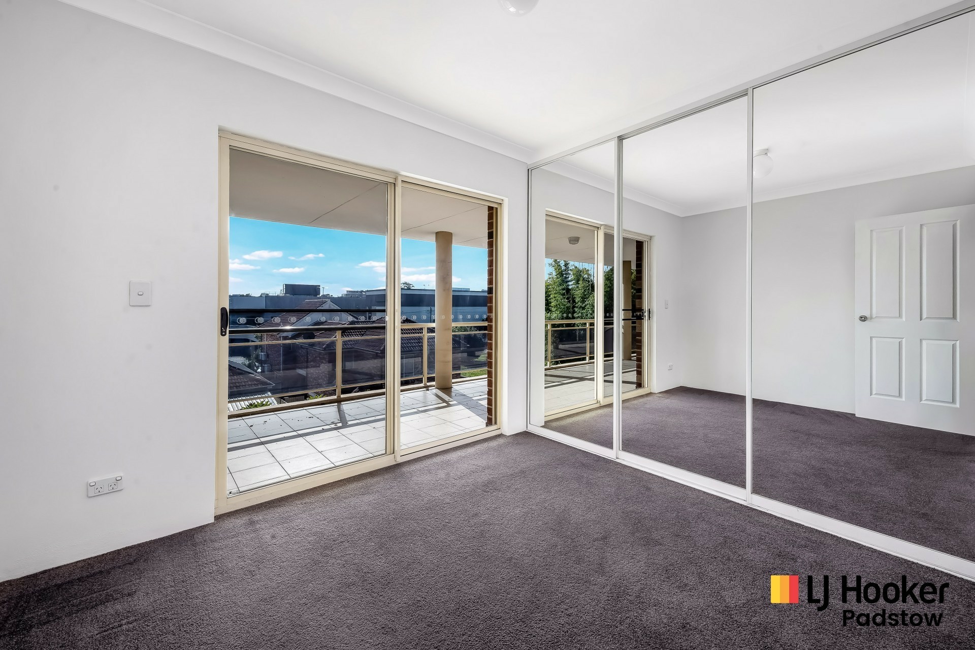 16/11 Webb Street, RIVERWOOD