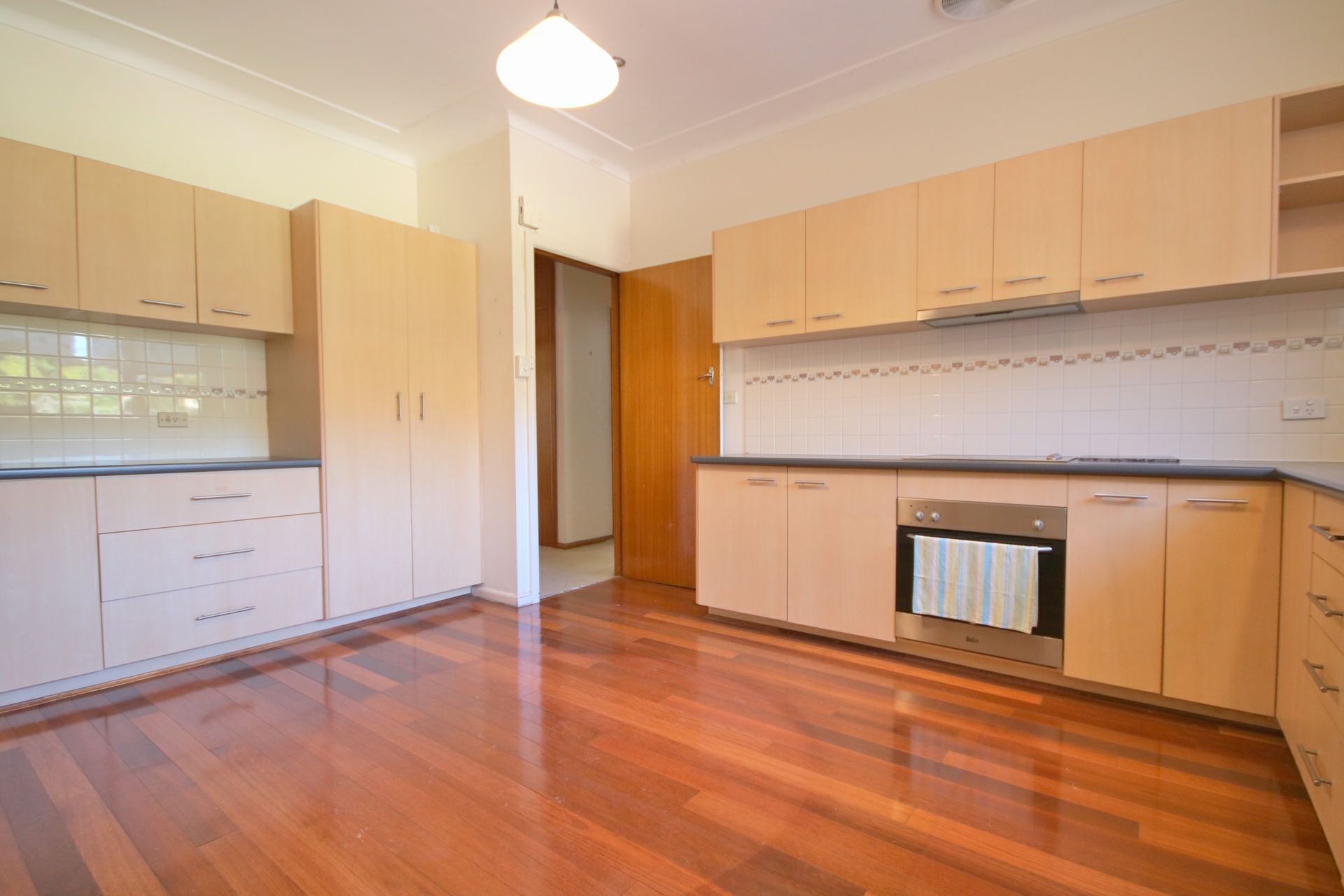 32 Greenway Parade, REVESBY