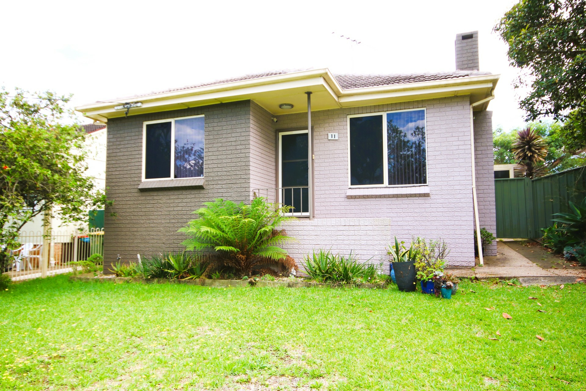 11 Dalziel Avenue, PANANIA