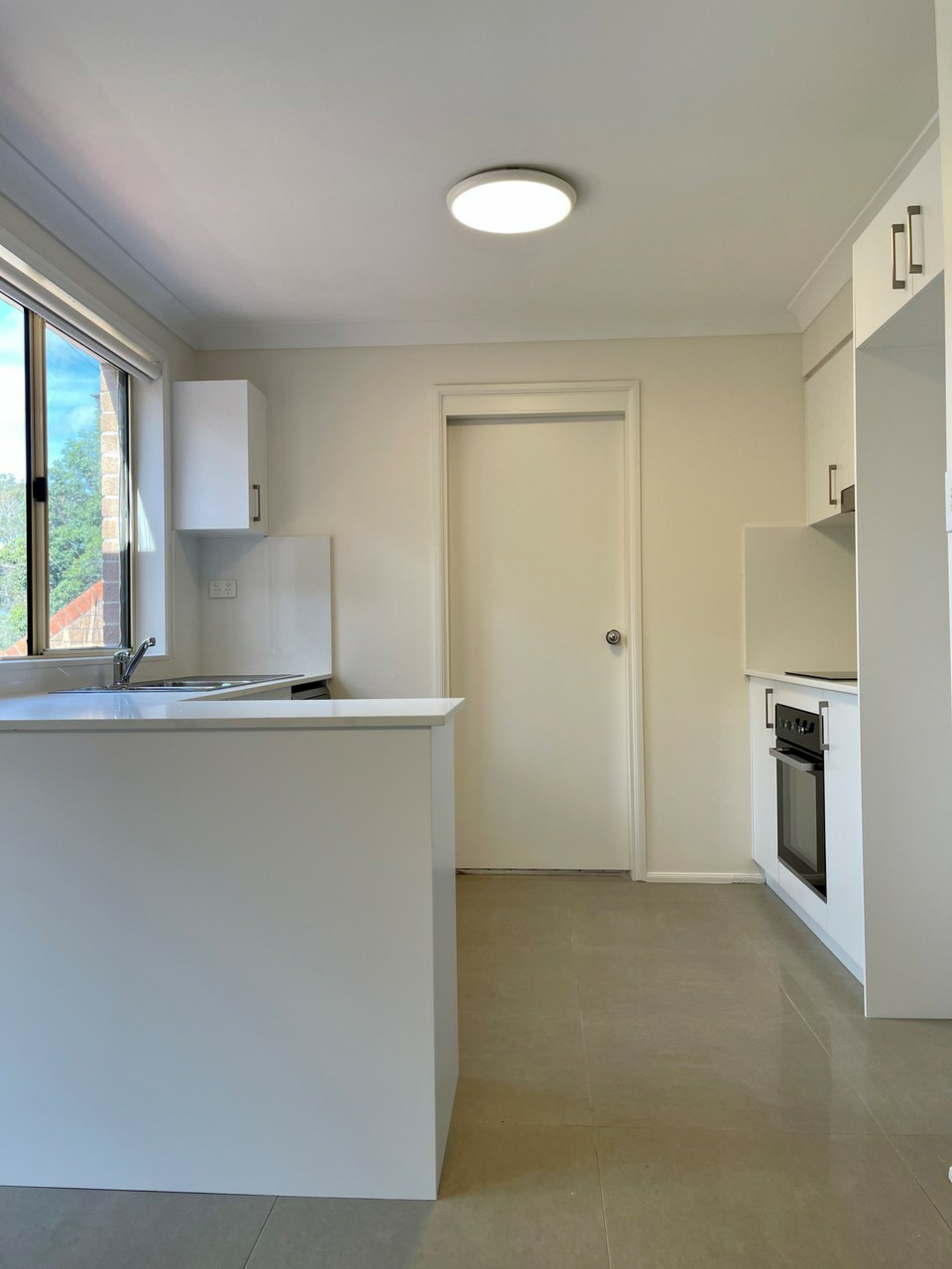 3/1 Carlene Avenue, PADSTOW HEIGHTS