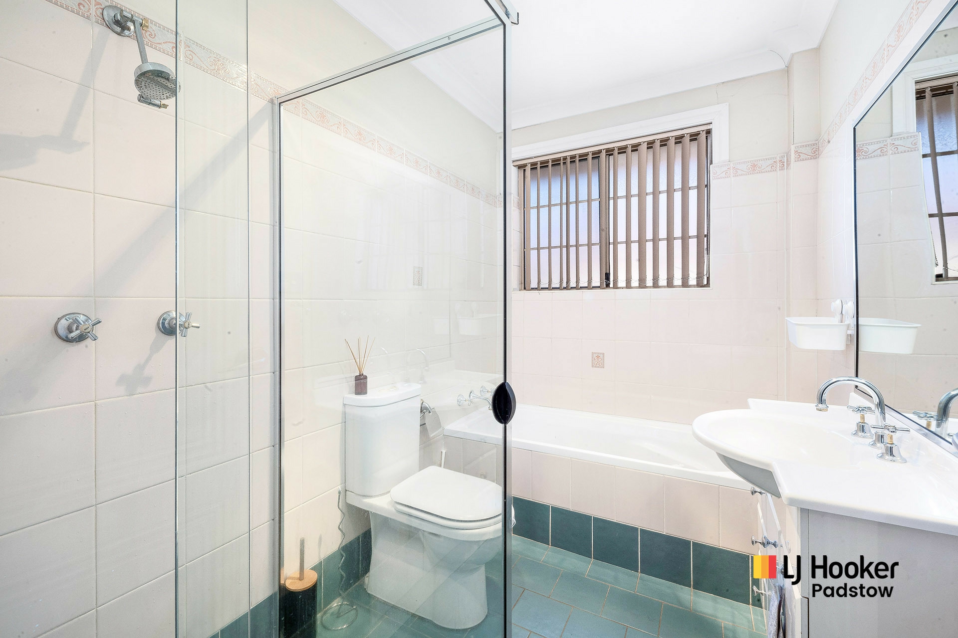 3/2 Turvey Street, PADSTOW