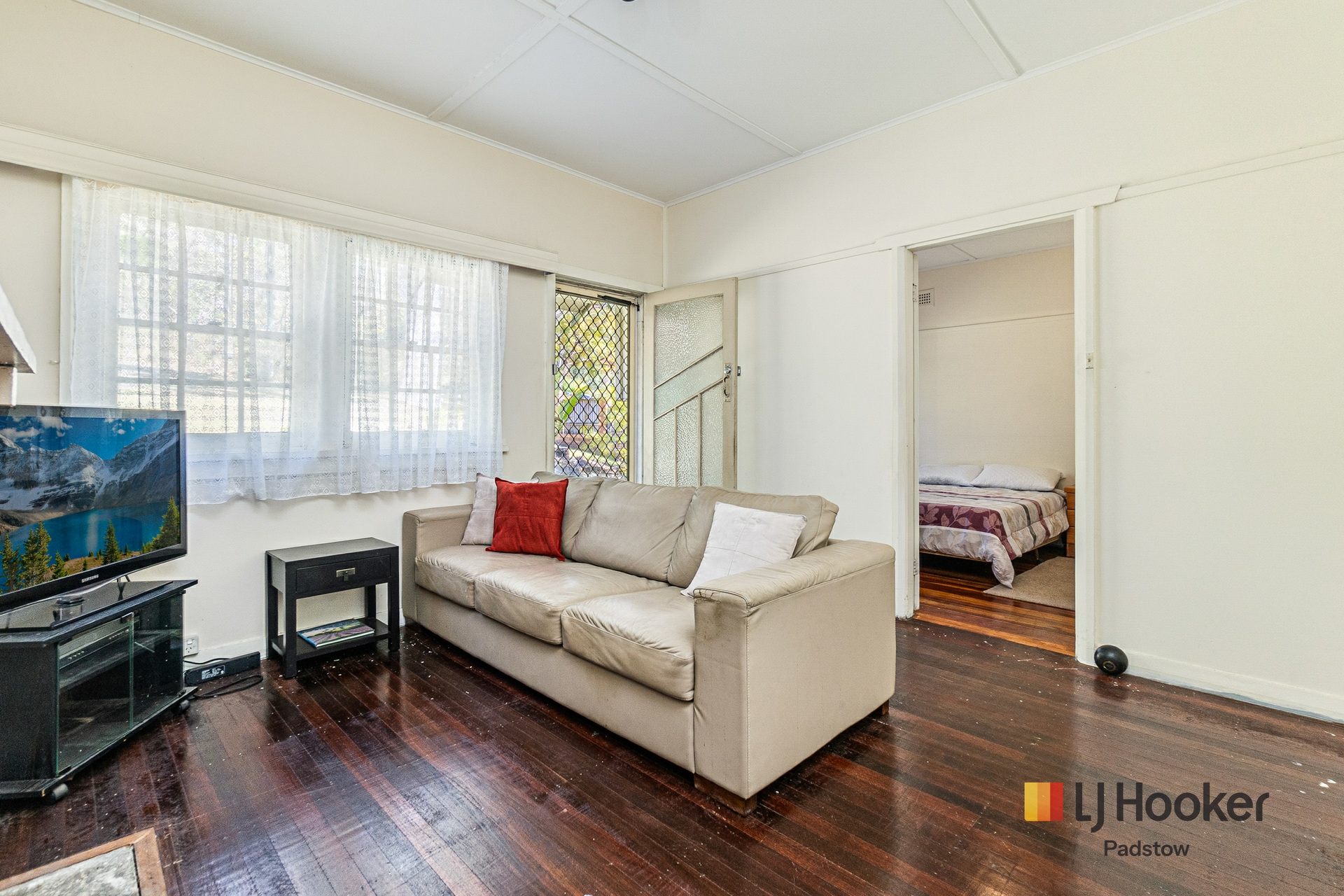12 Bushland Drive — photo 5 of 15