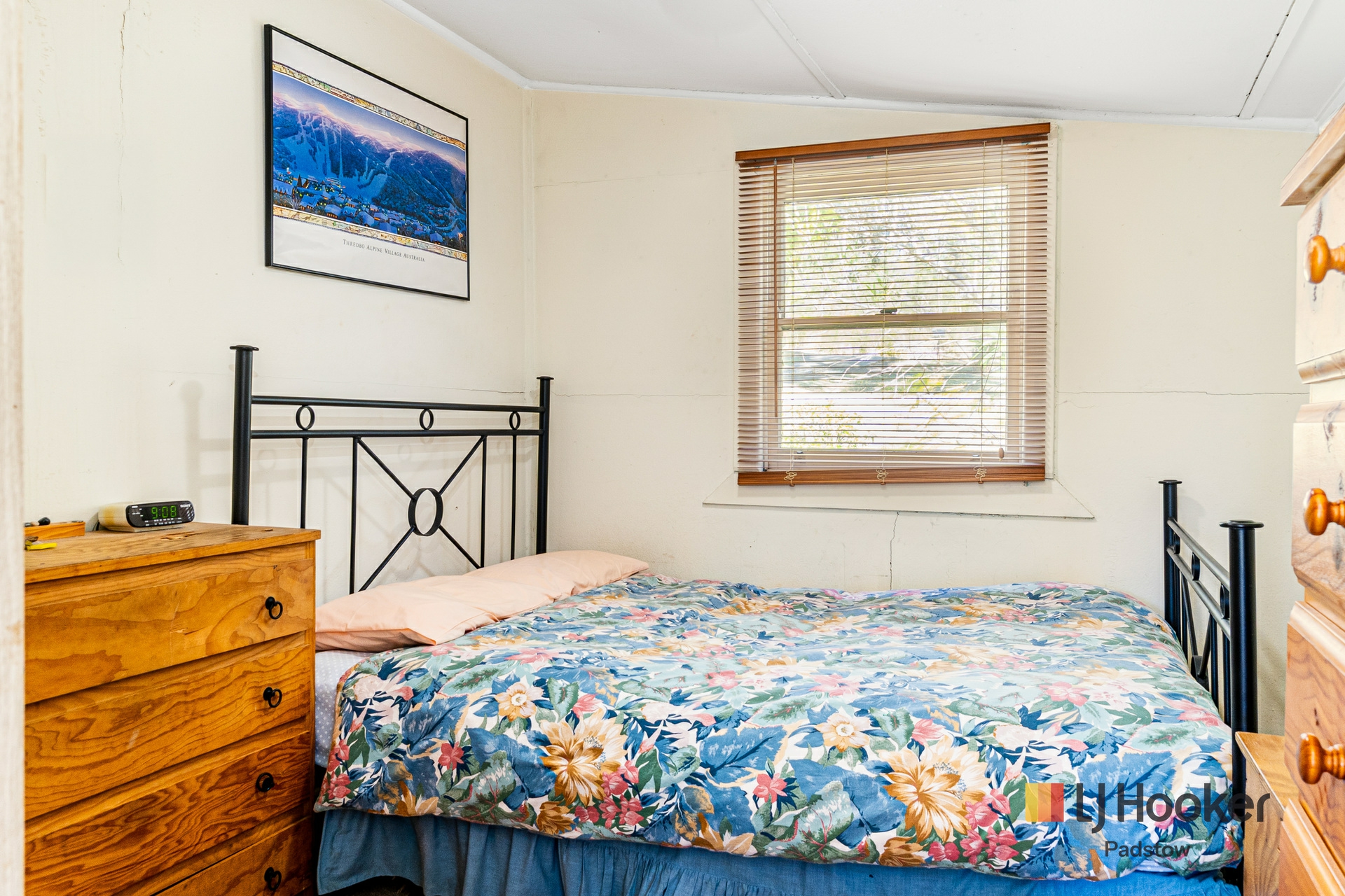 12 Bushland Drive — photo 10 of 15