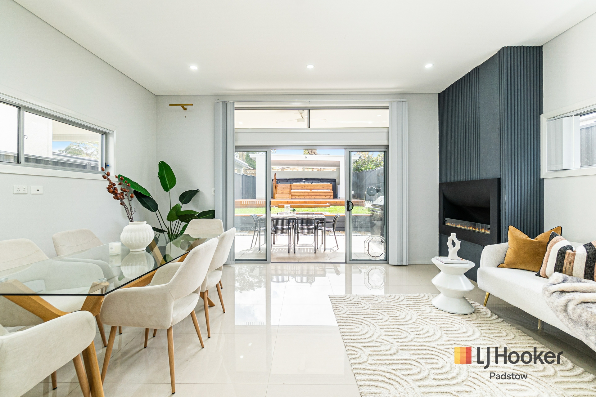 122 Tower Street — photo 4 of 14