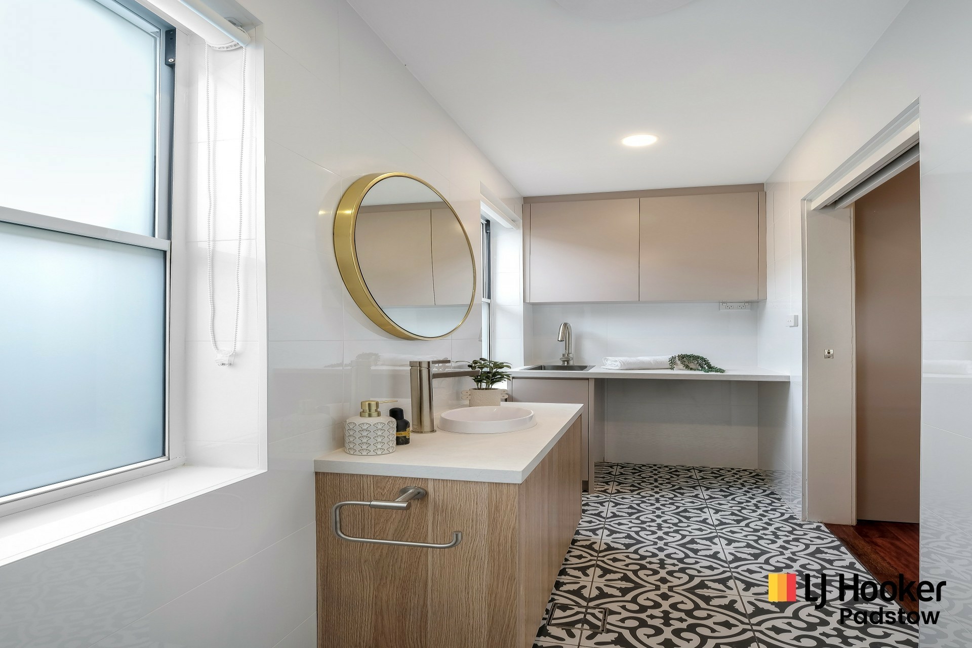 50 Gowrie Street — photo 12 of 14