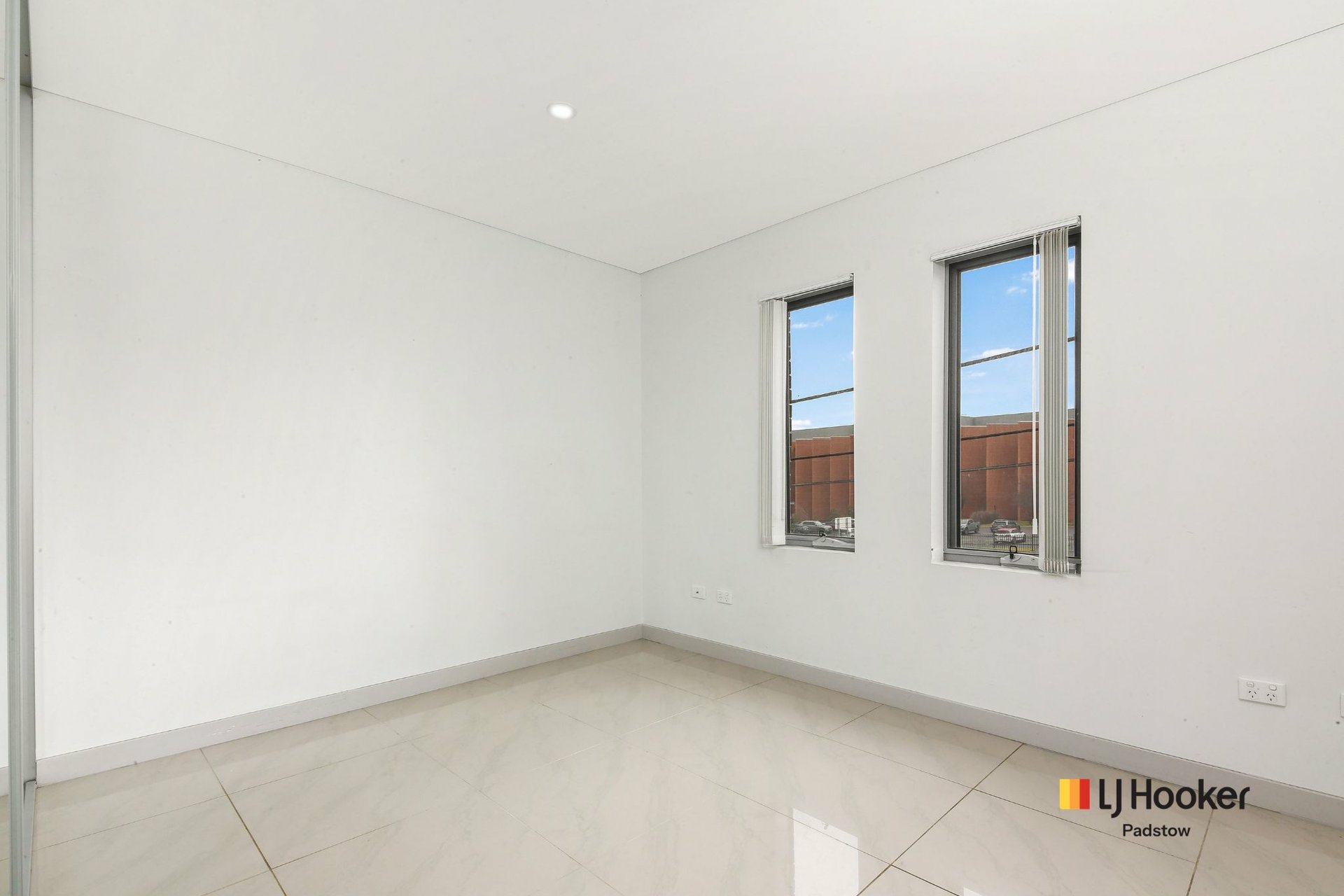 7/26 Tennyson Street — photo 3 of 6