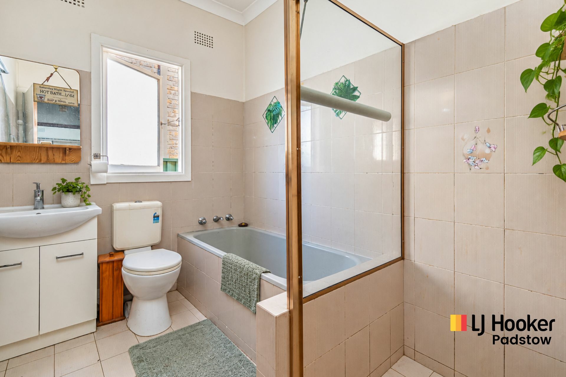 14 Kiama Street — photo 9 of 13