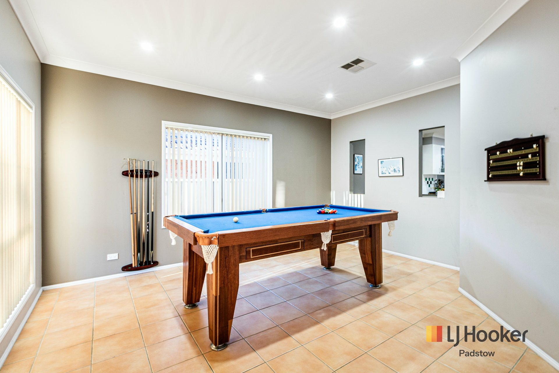 26 Leah Avenue — photo 10 of 15