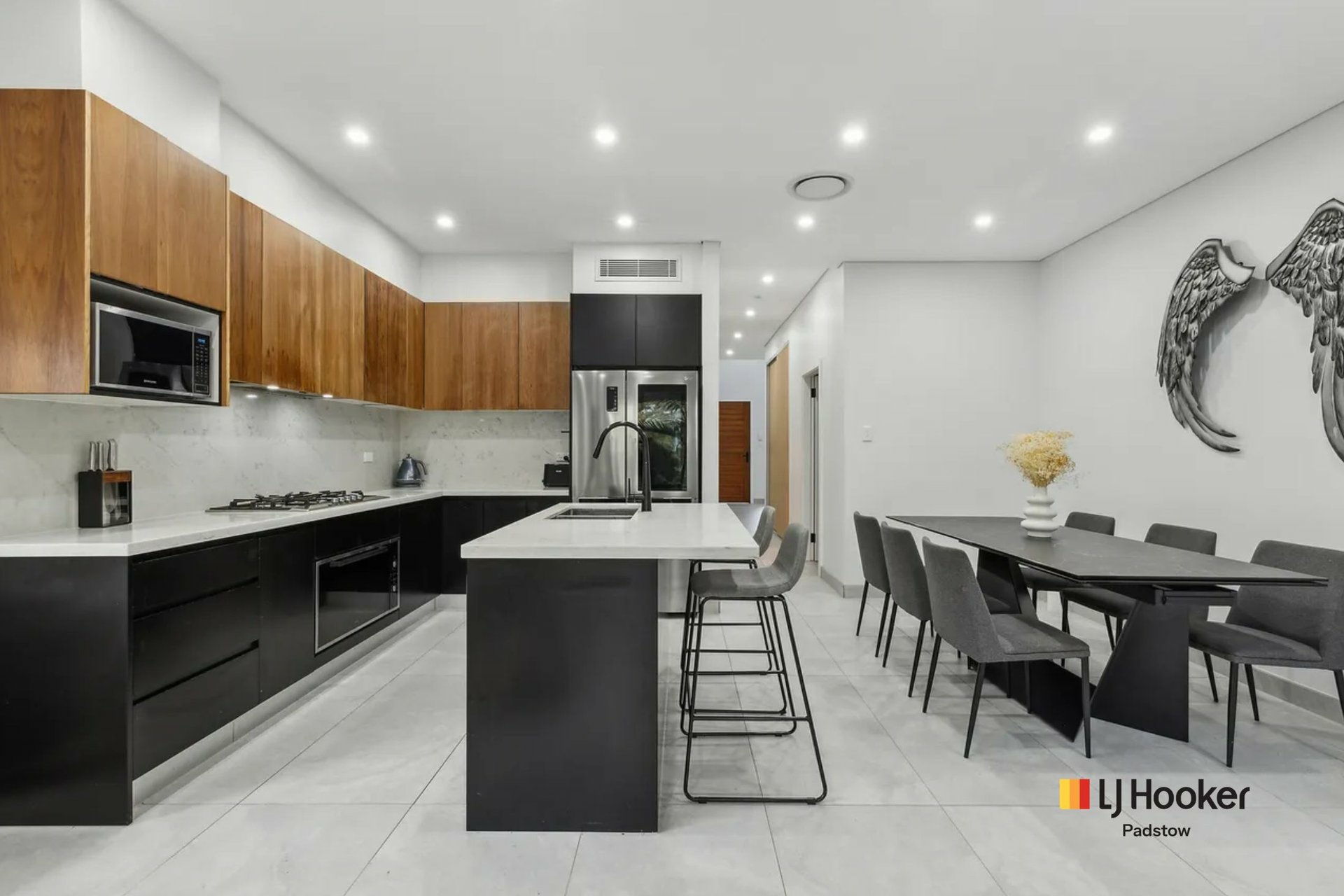 52A Tracey Street — photo 2 of 10