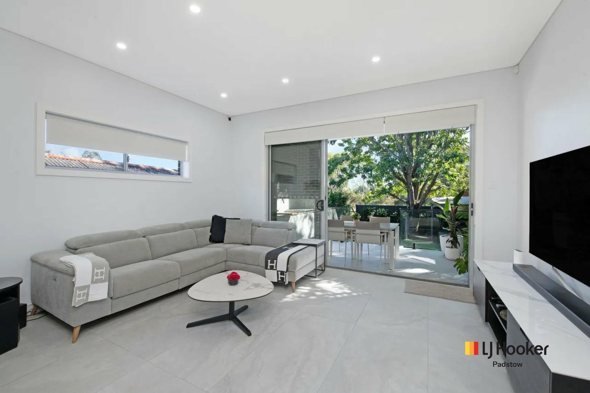 52A Tracey Street — photo 3 of 10