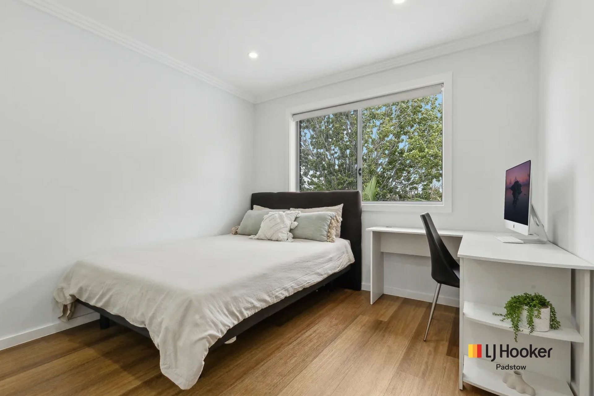 52A Tracey Street — photo 9 of 10