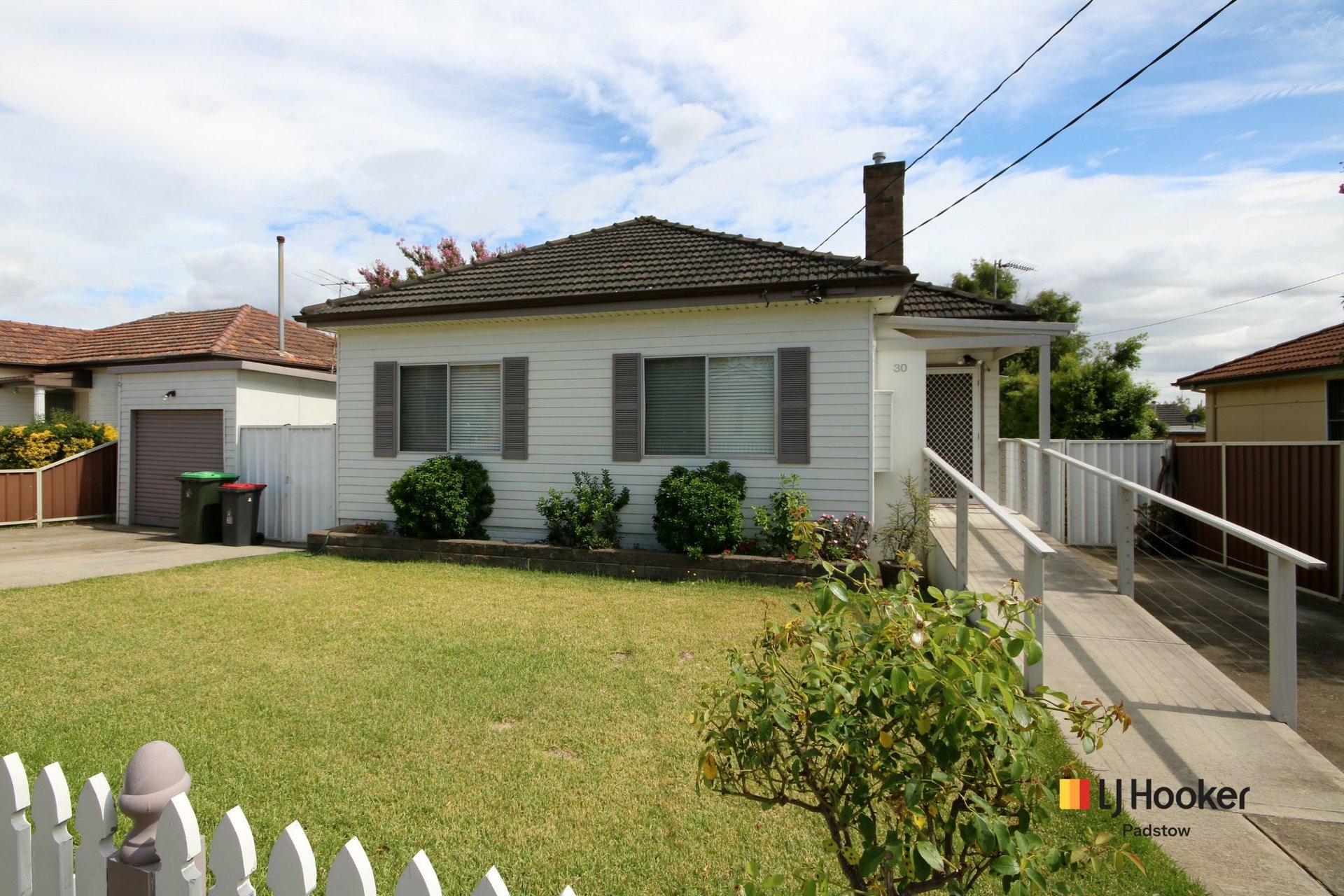 30 Glenview Avenue — photo from LJ Hooker Padstow