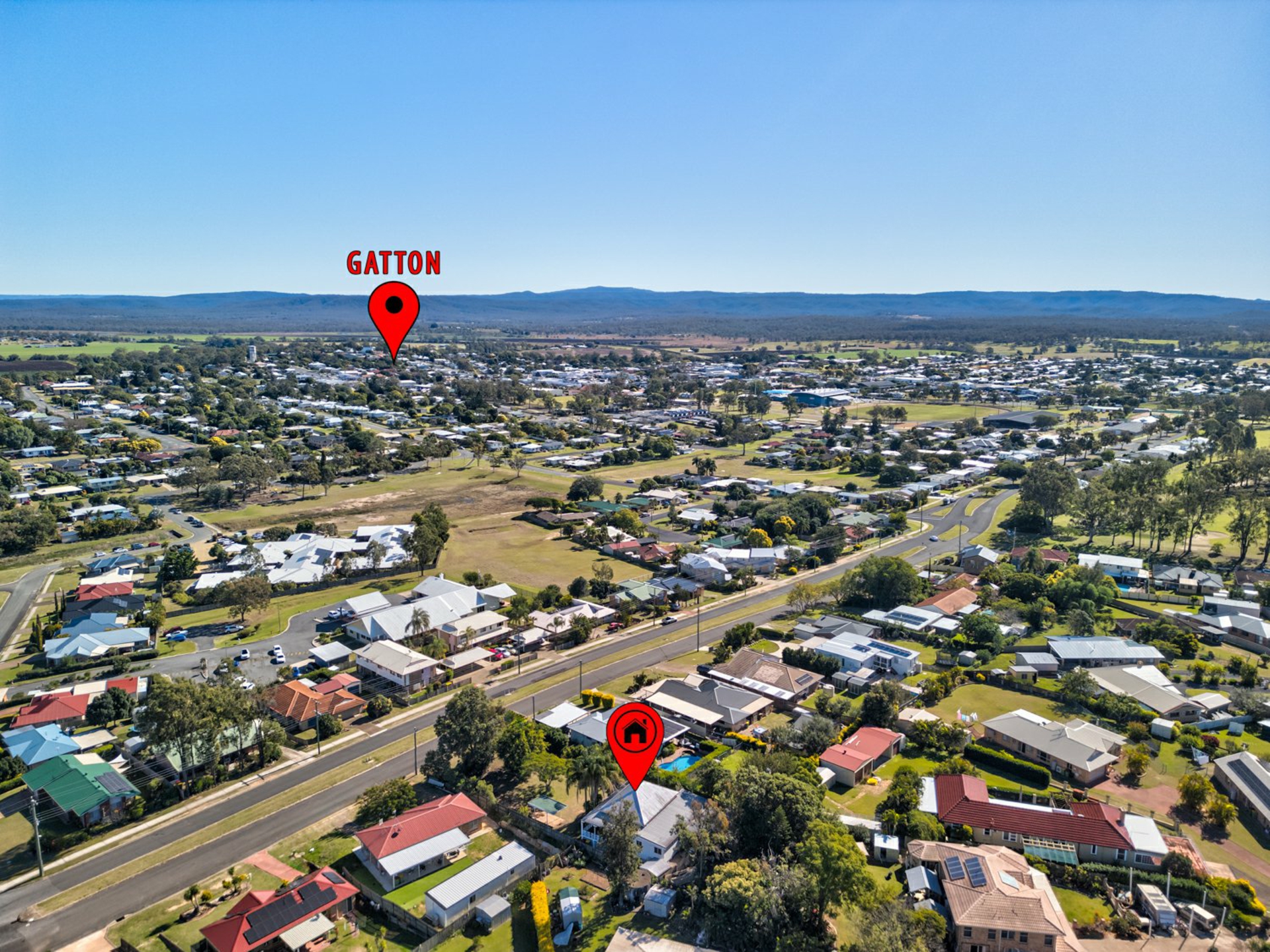 92 Woodlands Road, GATTON