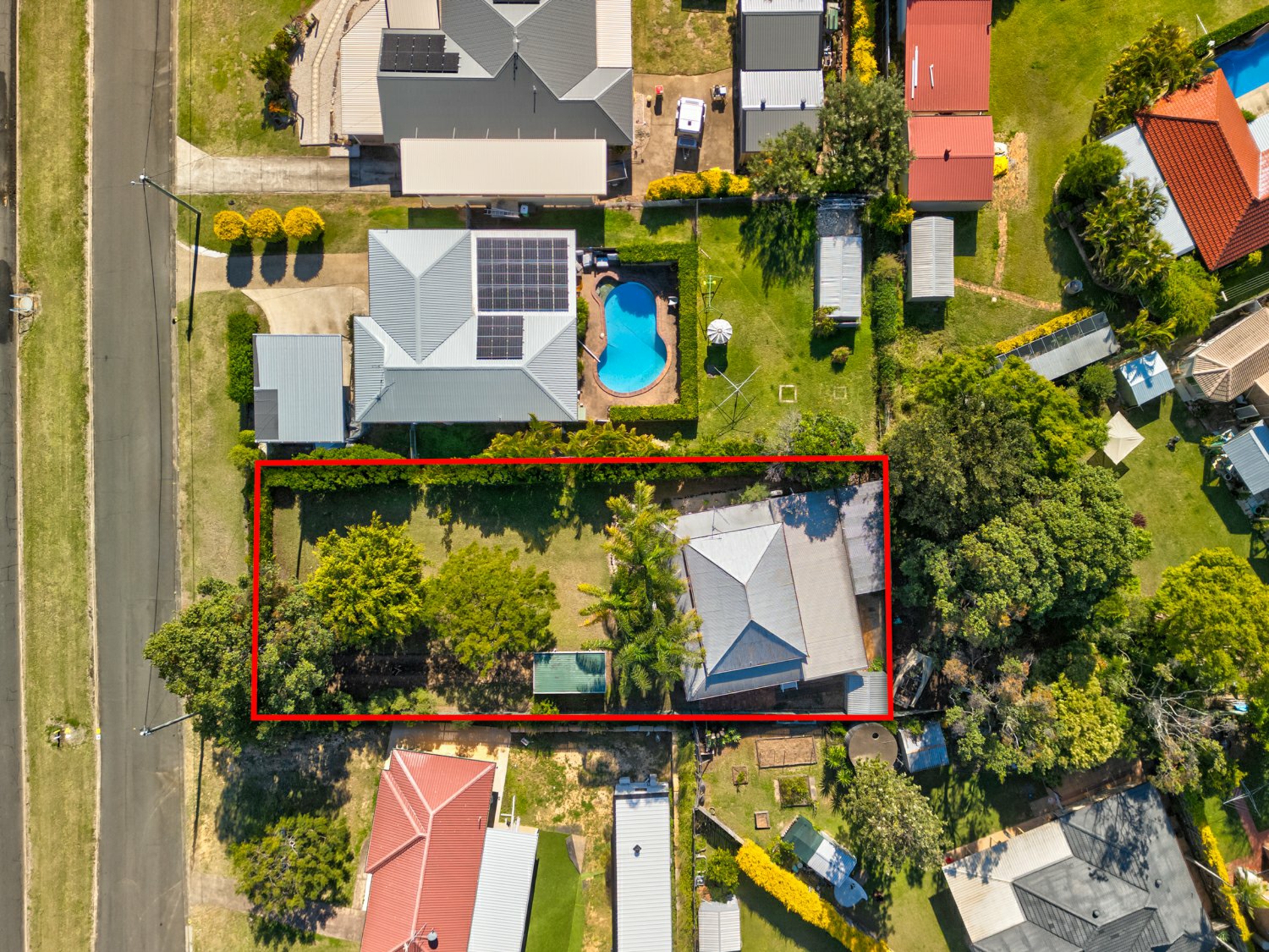 92 Woodlands Road, GATTON