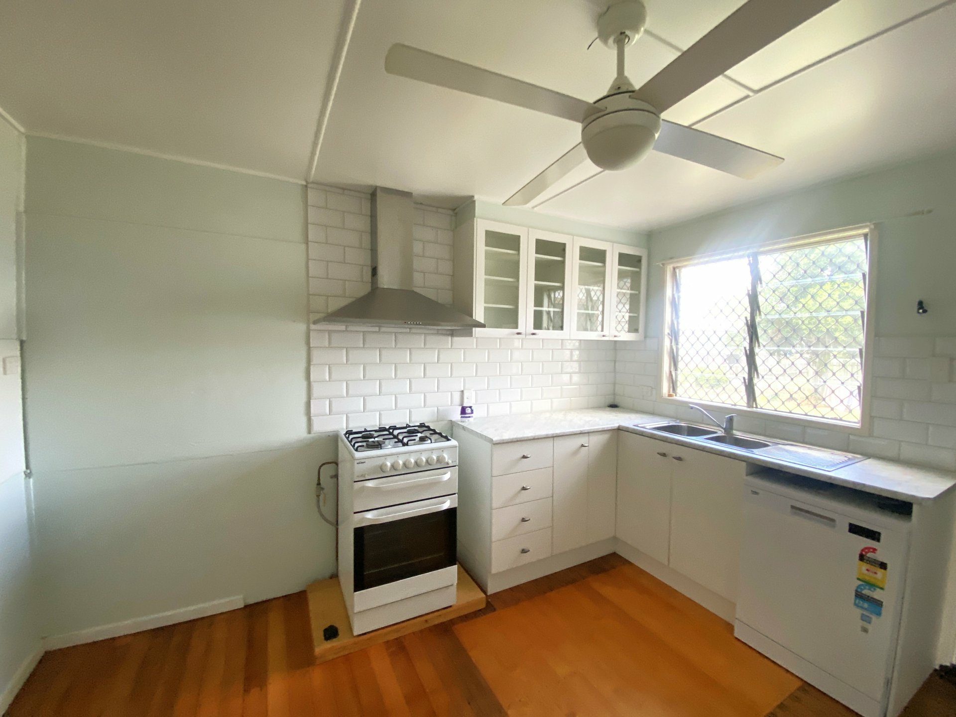 110 Railway Street — photo 15 of 23