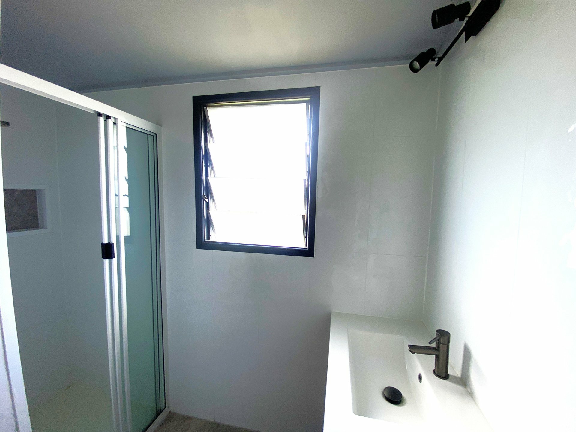 110 Railway Street — photo 16 of 23