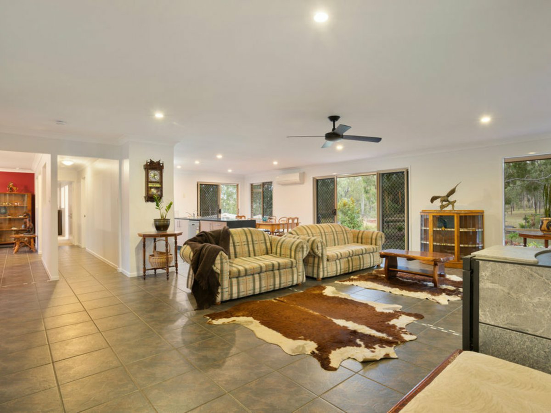 57 Edwards Road — photo 3 of 27