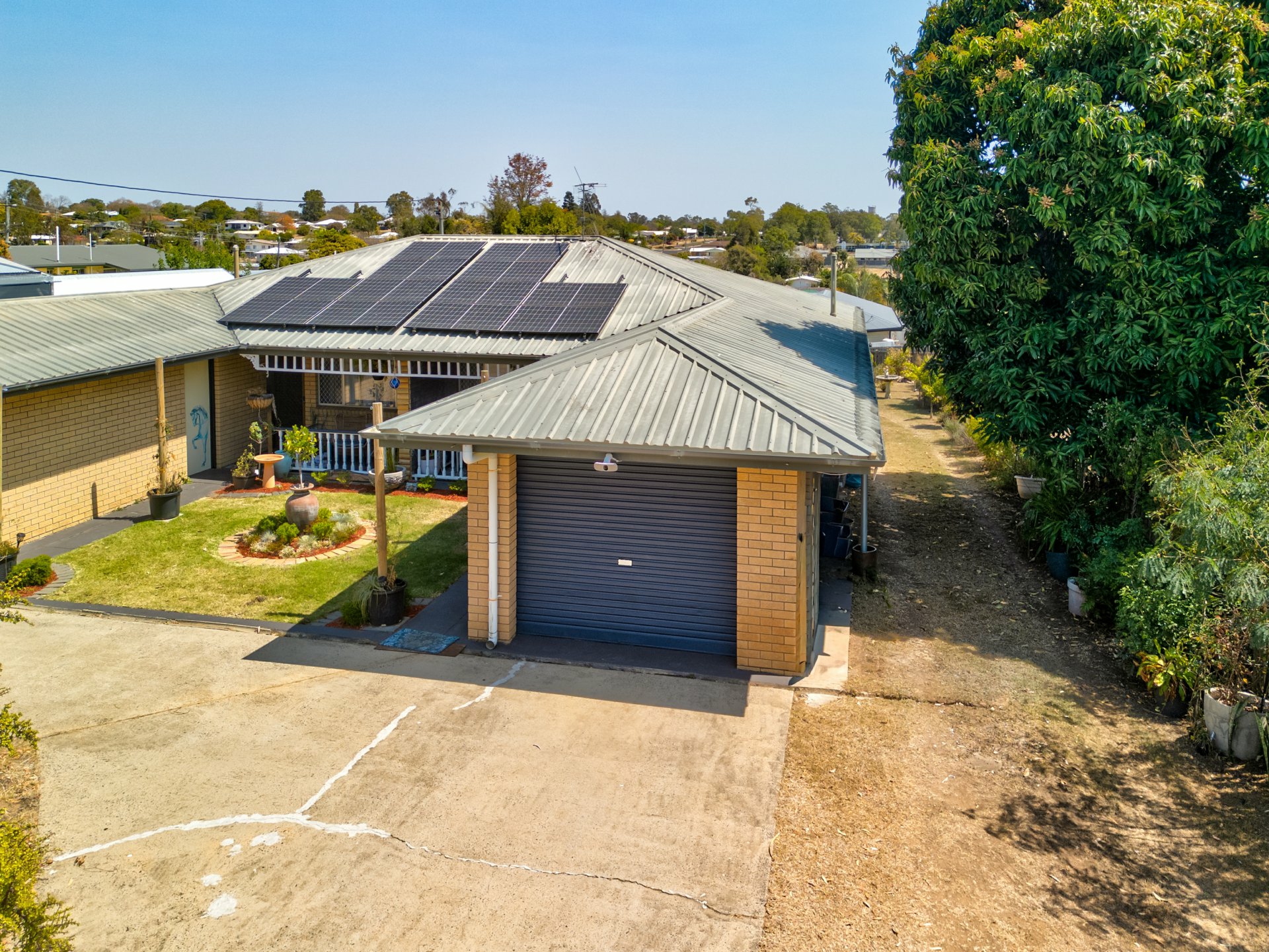 Unit 2/41 Woodlands Road — photo from LJ Hooker Gatton