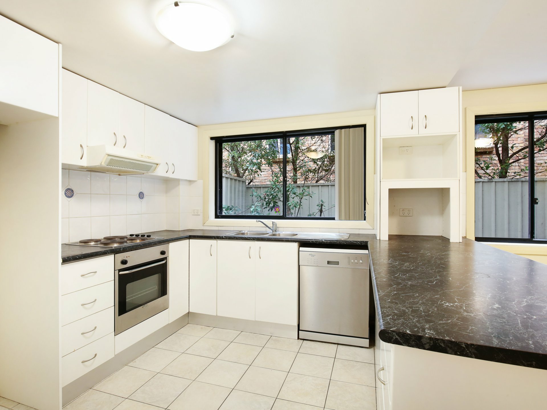 3/27 Mercury Street, WOLLONGONG