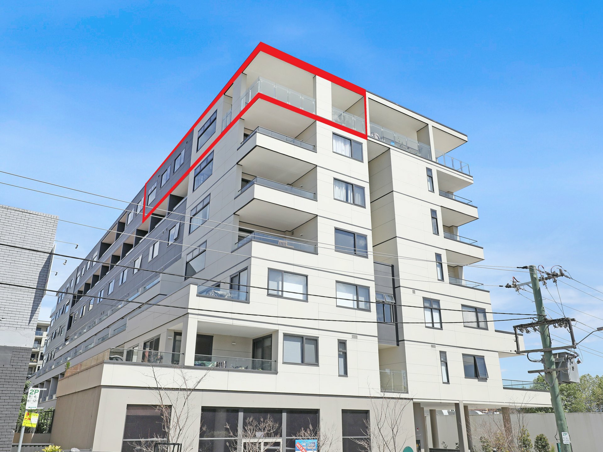 601/83 Campbell Street, Wollongong