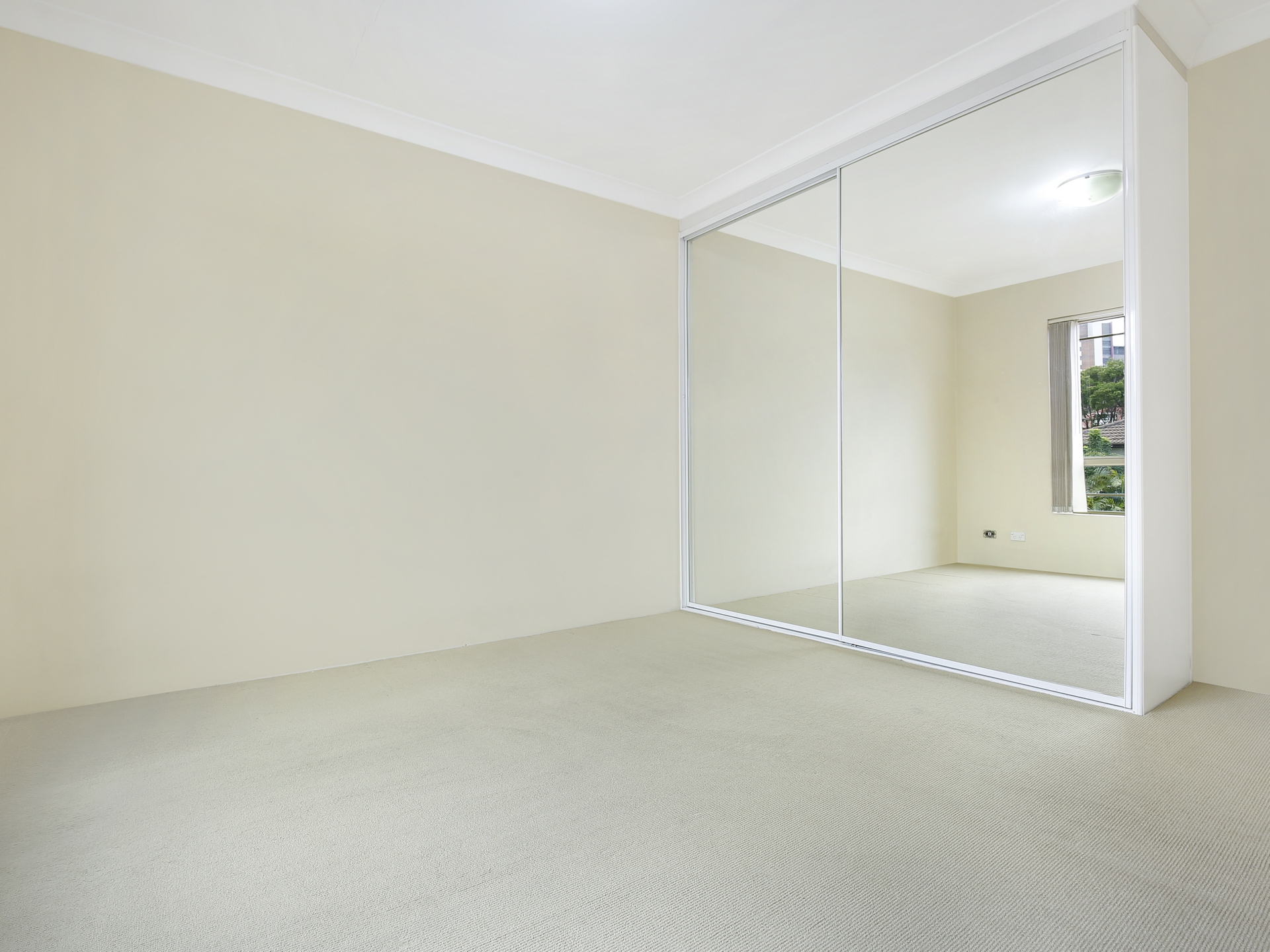 17/12-14 Gladstone Avenue, WOLLONGONG