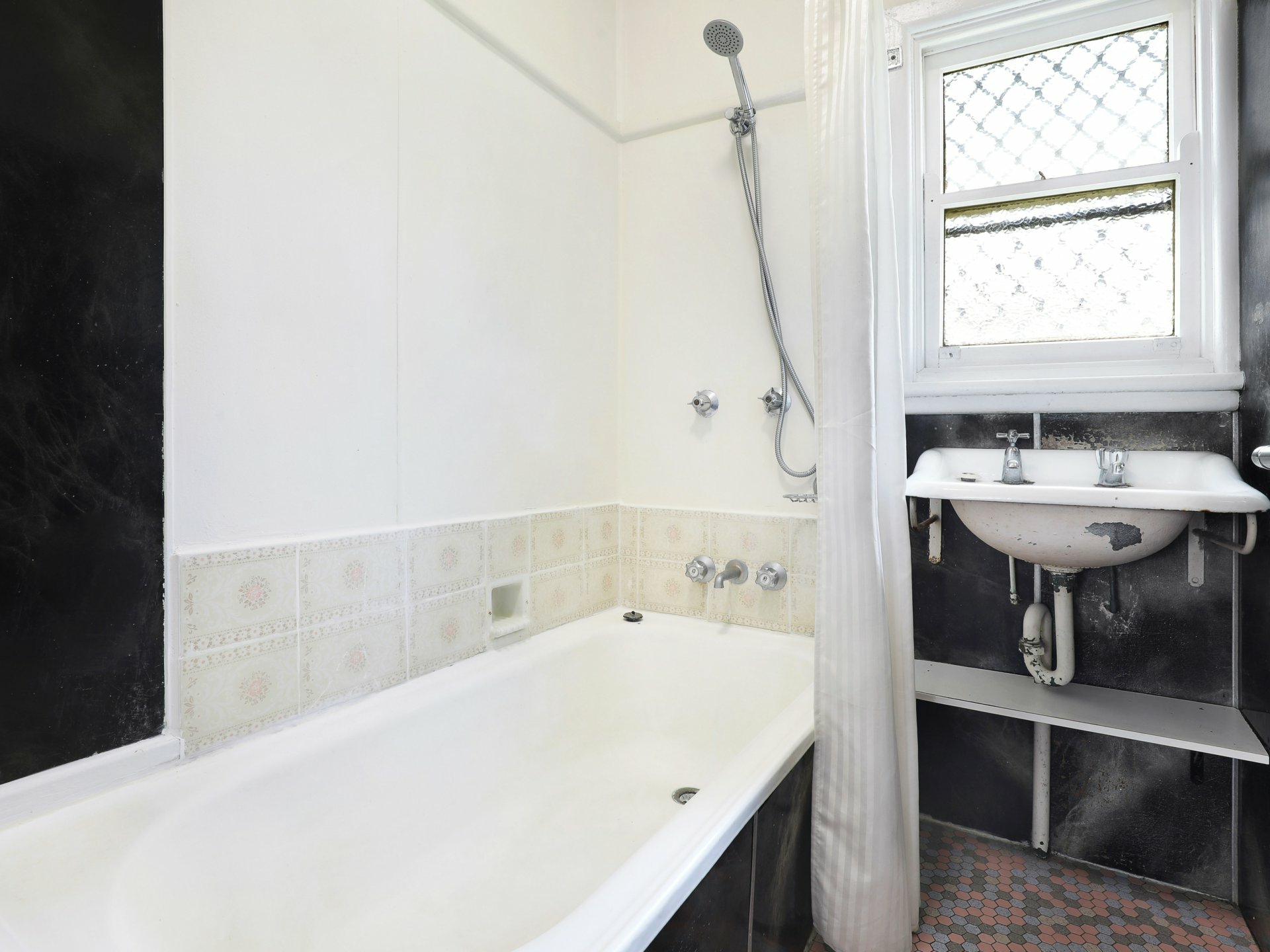 1/62 Cawley Street, BELLAMBI