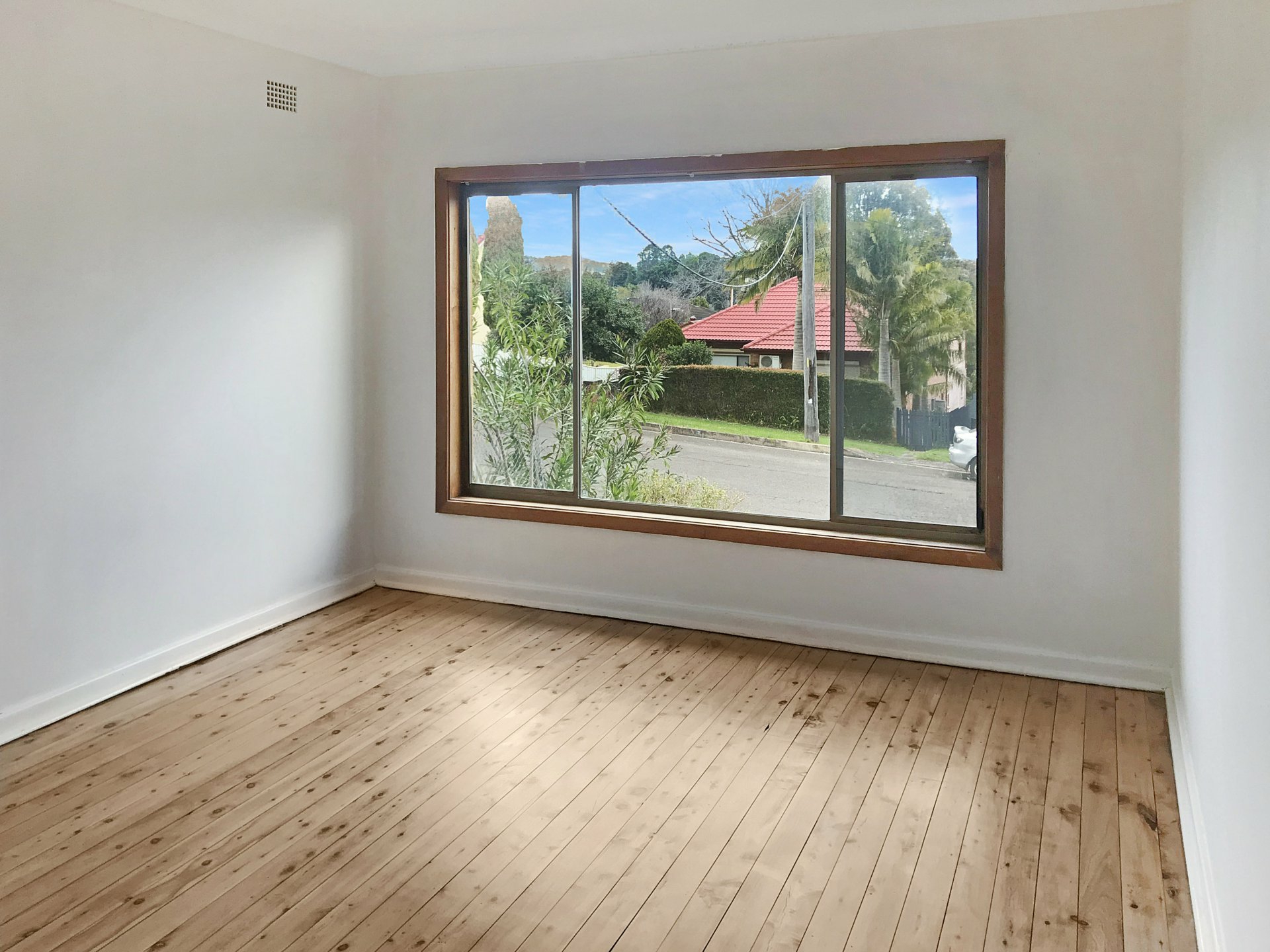 10 Gundarun Street, WEST WOLLONGONG