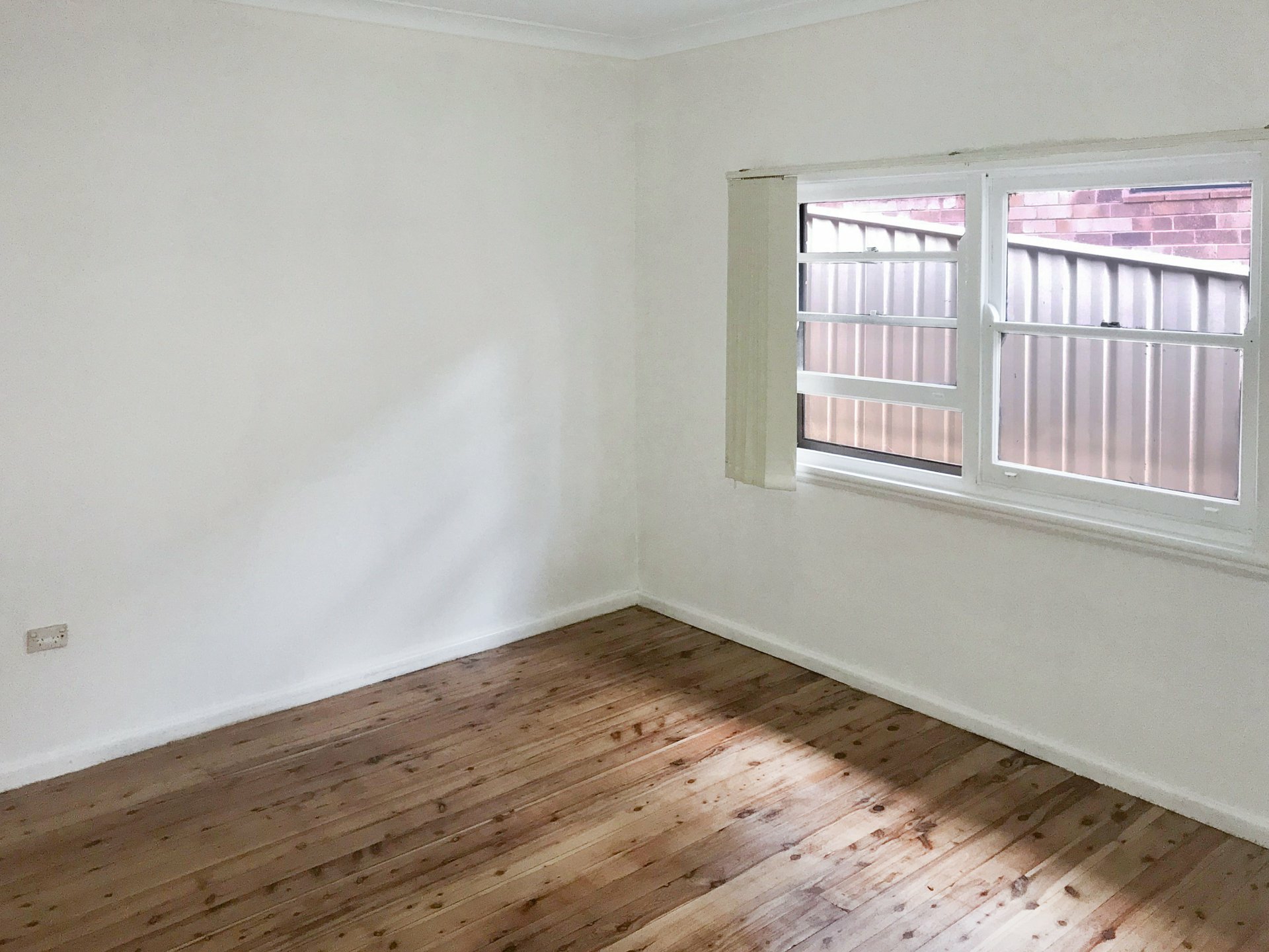 10 Gundarun Street, WEST WOLLONGONG