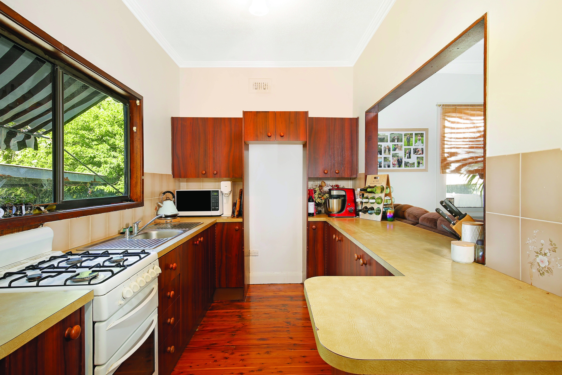 24 Bode Ave, NORTH WOLLONGONG