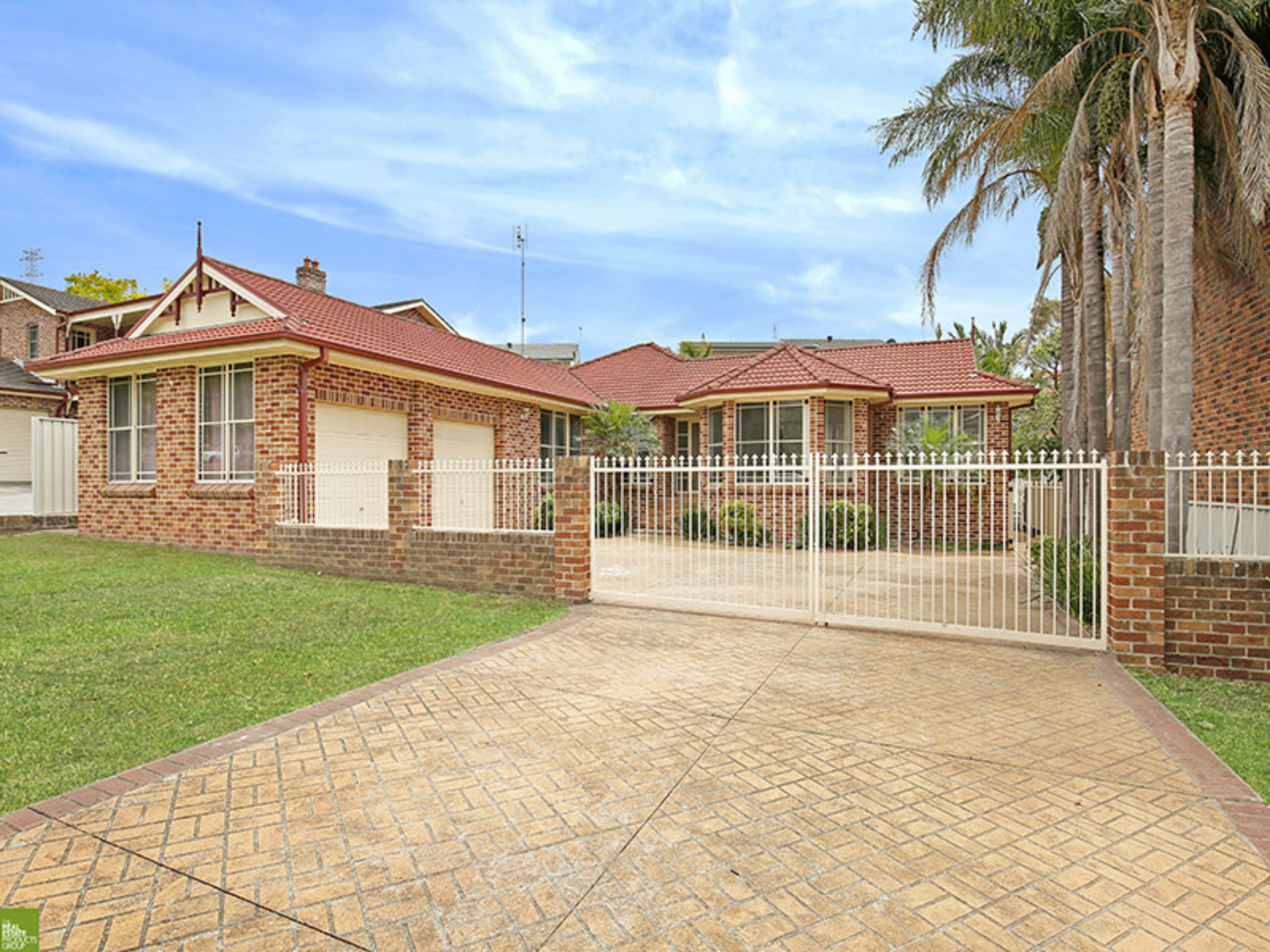 210 Derribong Drive, CORDEAUX HEIGHTS