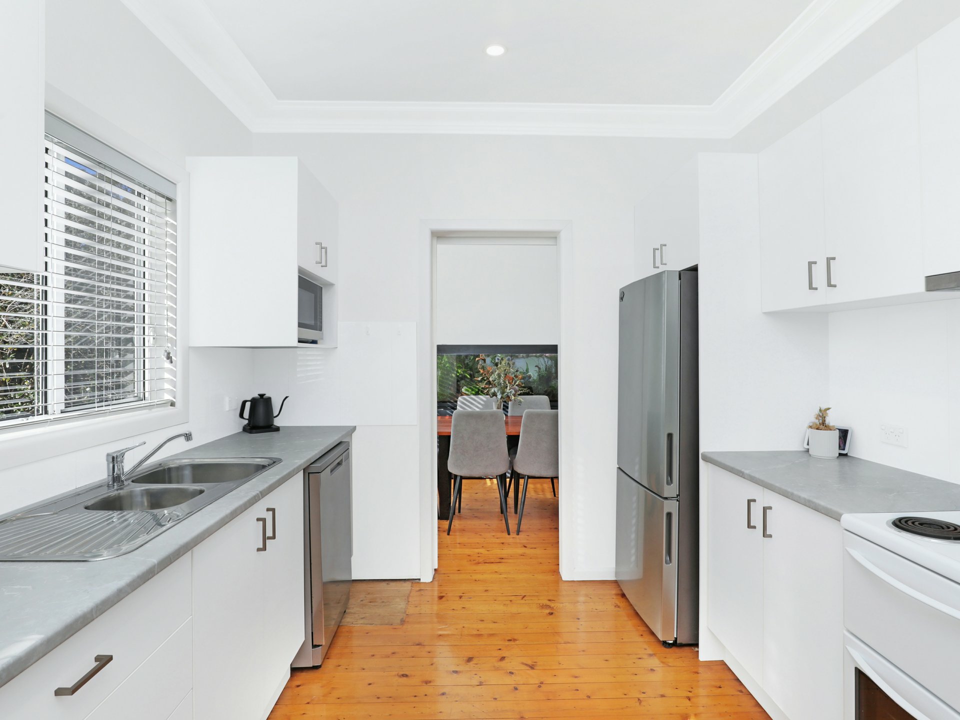 16 Sheppard Street West Wollongong NSW - Property Details - LJ Hooker