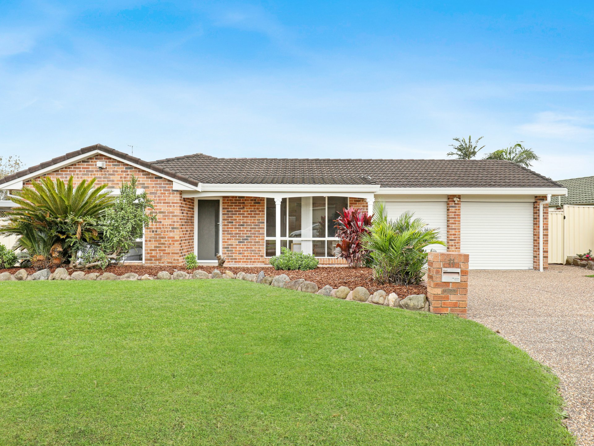 11 Forest Oak Place, ALBION PARK RAIL