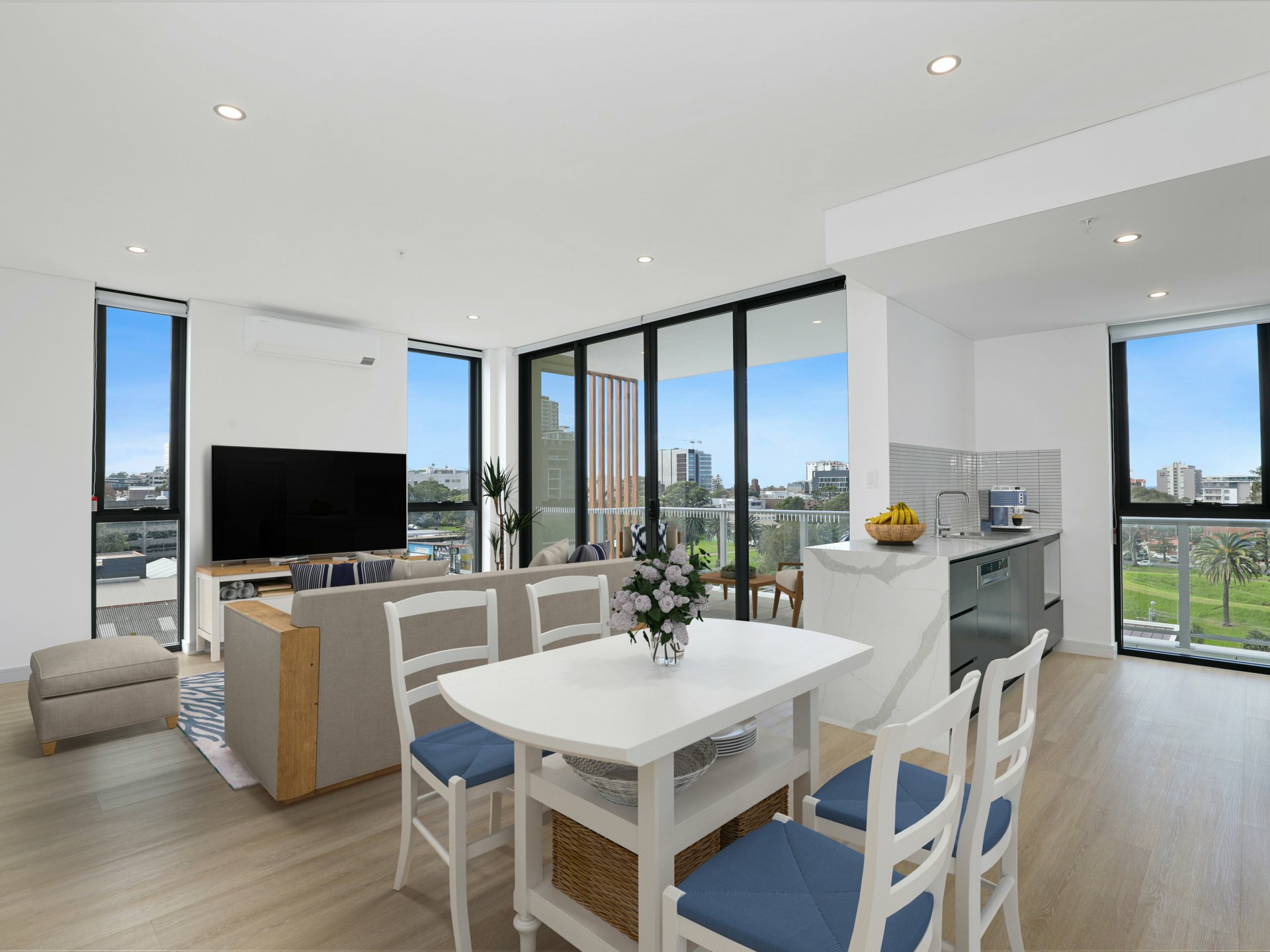 Unit 505/35 Kenny Street, WOLLONGONG