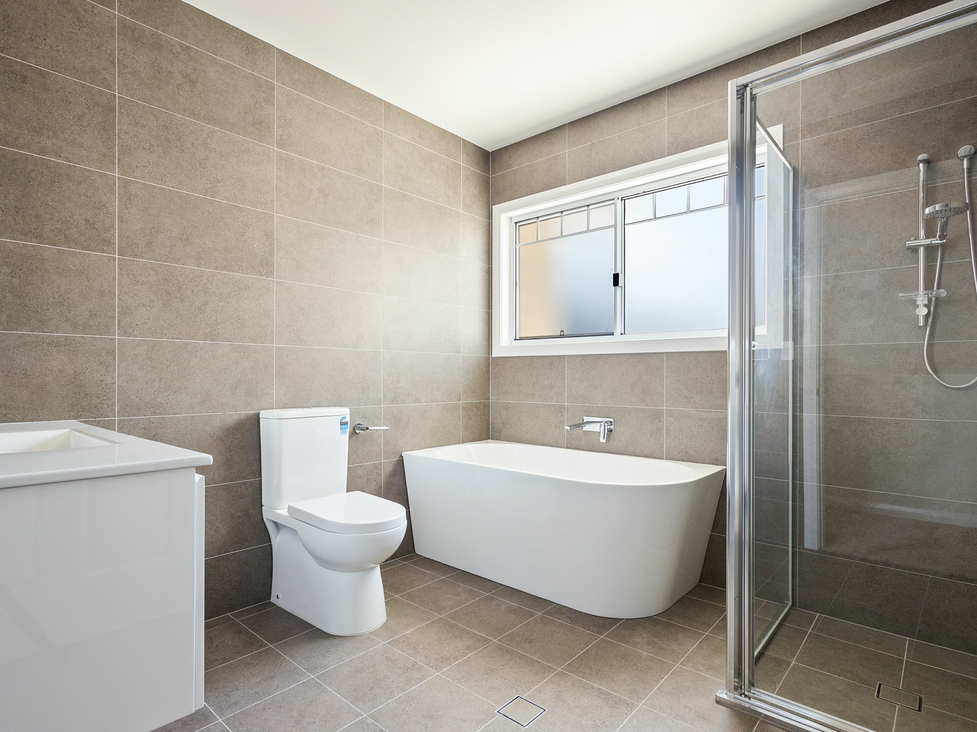 2/69 Barrack Ave, BARRACK POINT