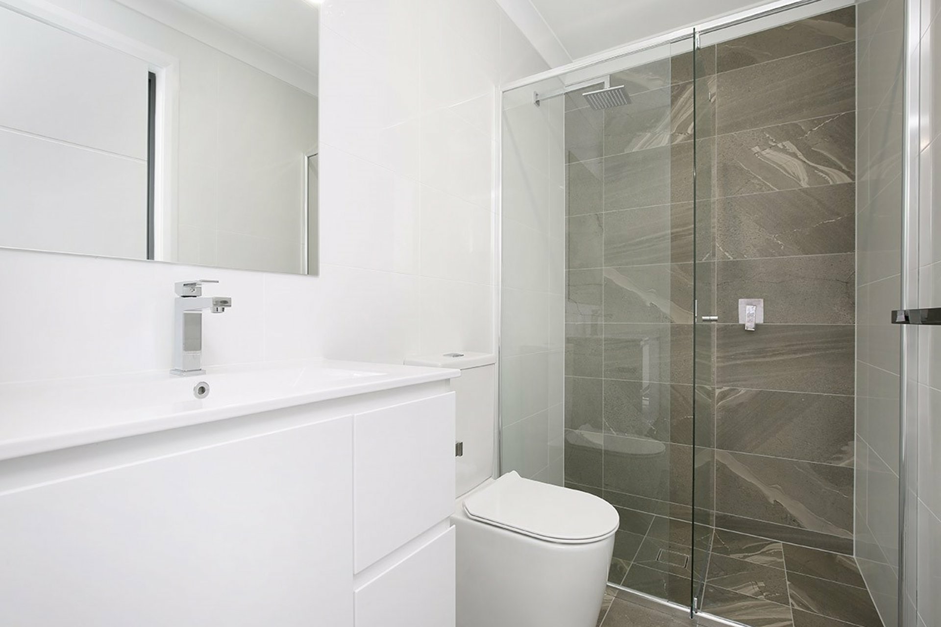 12 Lateen Close — photo 10 of 12