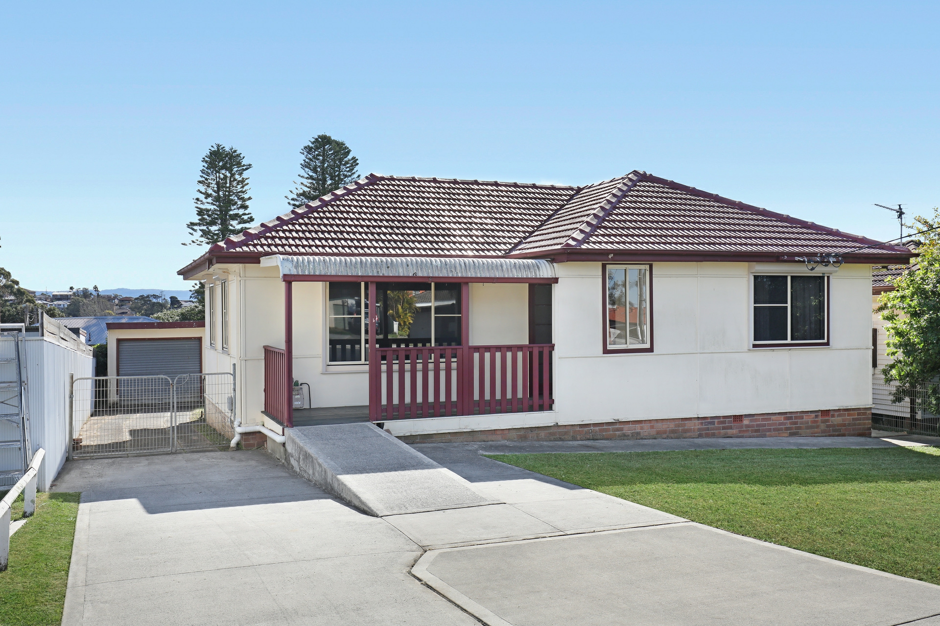 82 Lake Entrance Road — photo from LJ Hooker Wollongong | Corrimal | Shellharbour