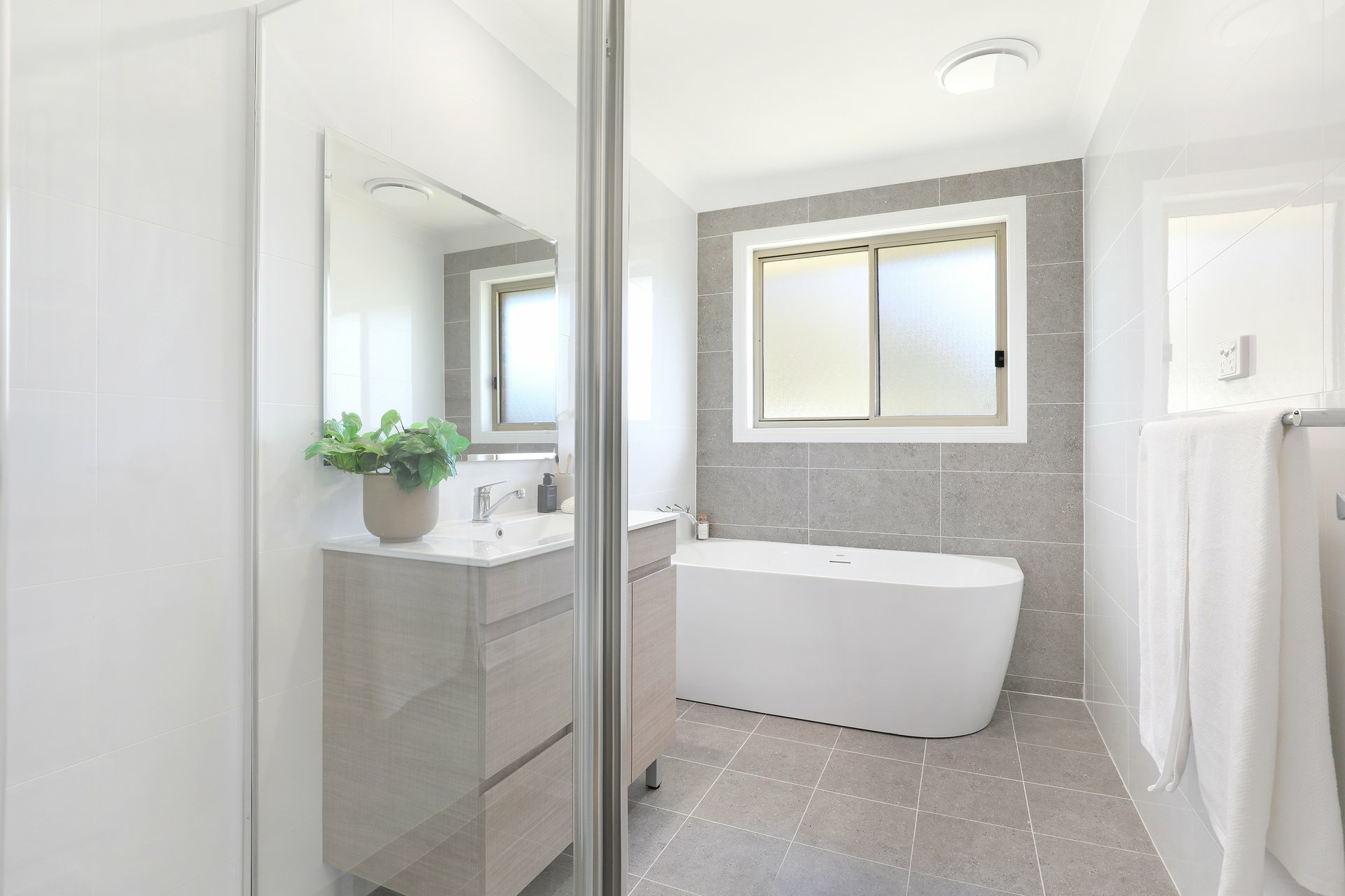 5/2 Southview Street — photo 4 of 14