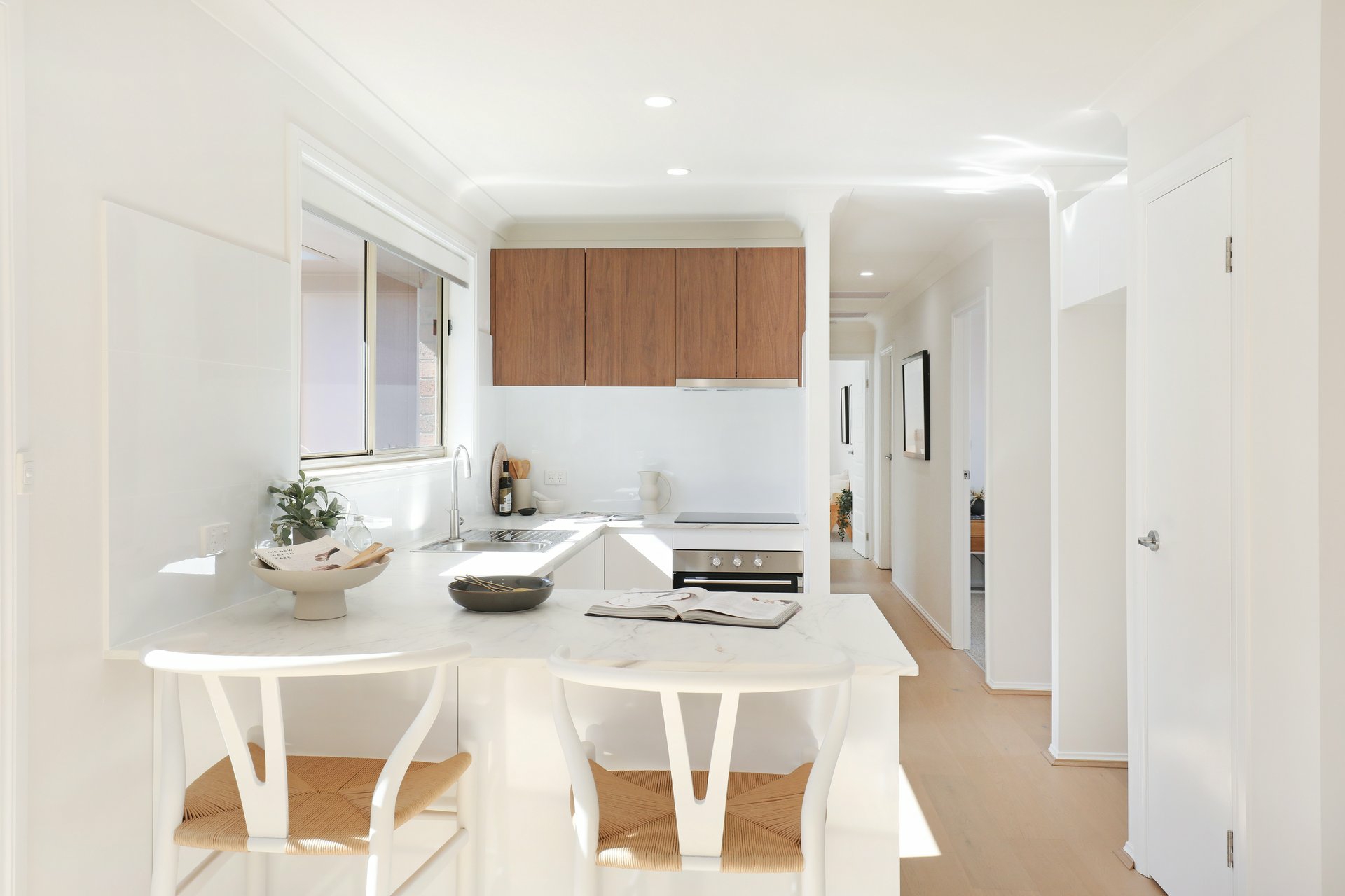 7/2 Southview Street — photo 2 of 15