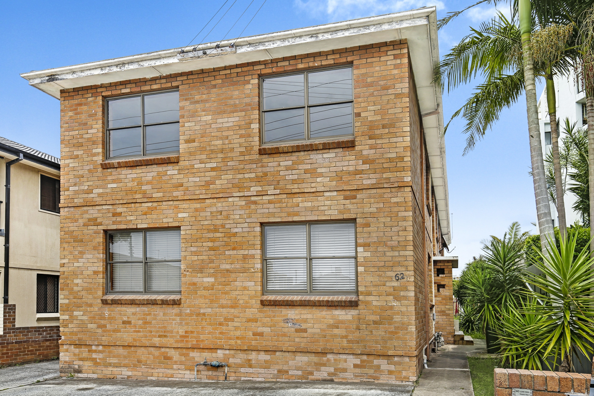 1/62 Corrimal Street — photo 2 of 6